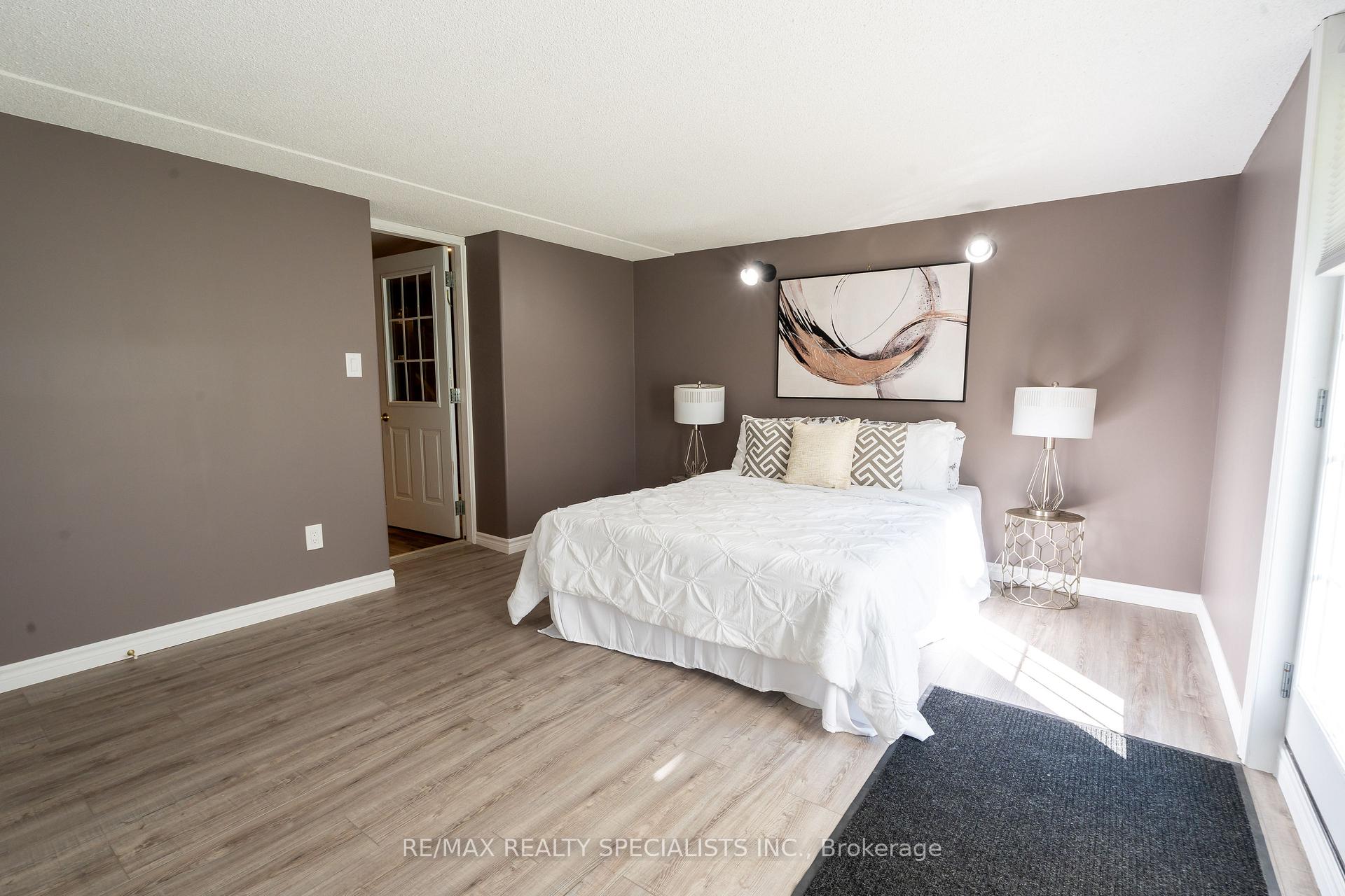 Photo 24 of 10642 Sixth Line, Halton Hills, Rural Halton Hills — HOMEH