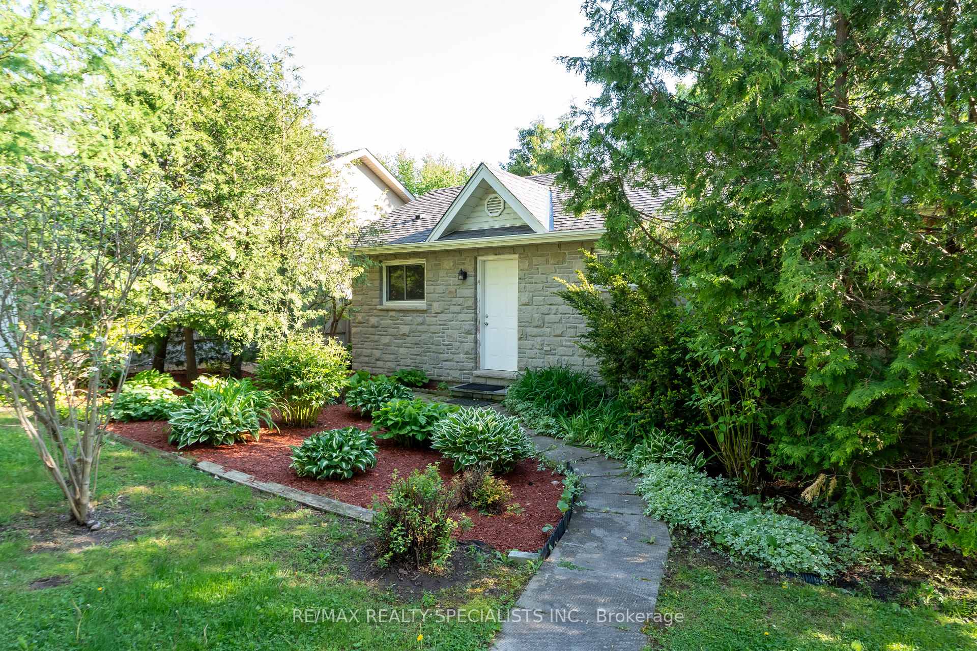 Photo 29 of 10642 Sixth Line, Halton Hills, Rural Halton Hills — HOMEH
