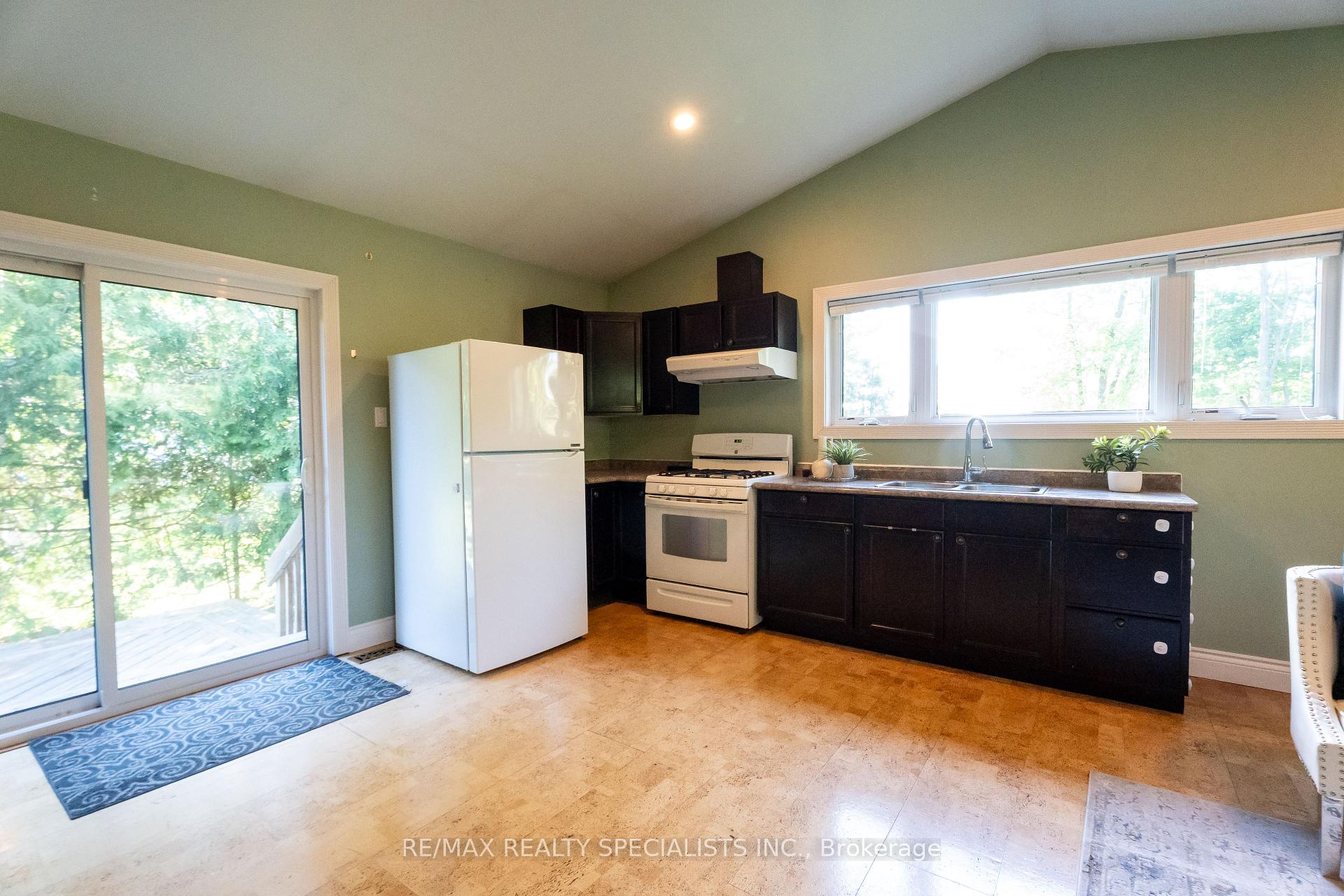 Photo 33 of 10642 Sixth Line, Halton Hills, Rural Halton Hills — HOMEH