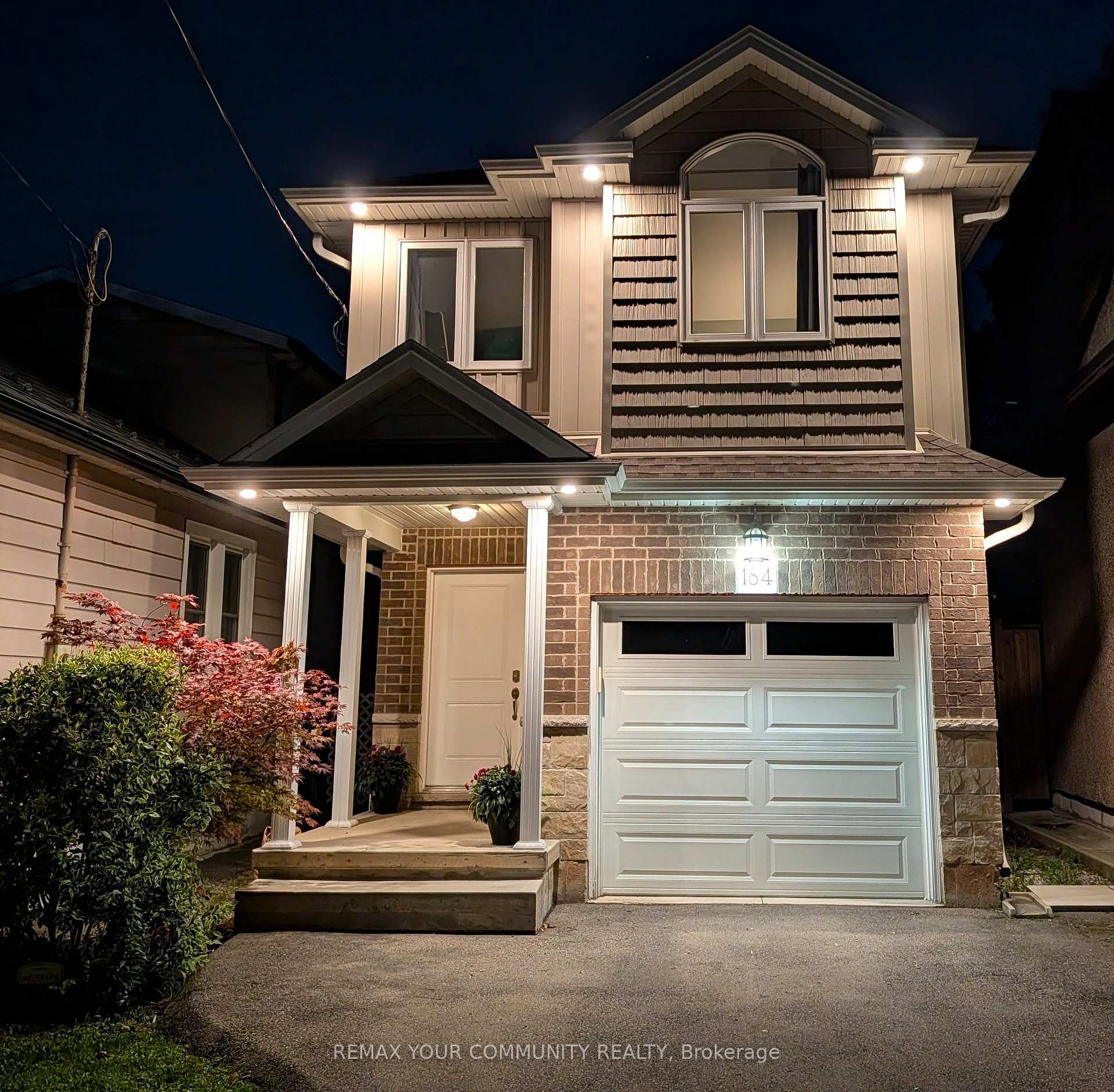 Photo 1 of 184 Kensington Avenue N, Hamilton, Crown Point — HOMEH
