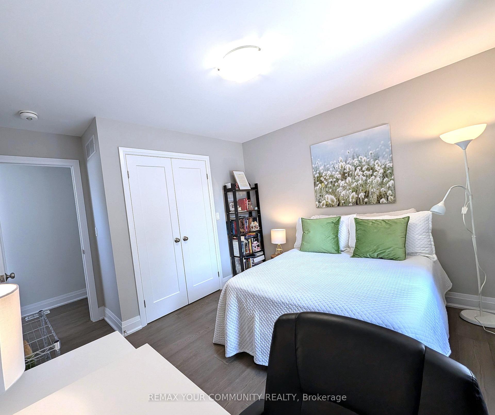 Photo 26 of 184 Kensington Avenue N, Hamilton, Crown Point — HOMEH