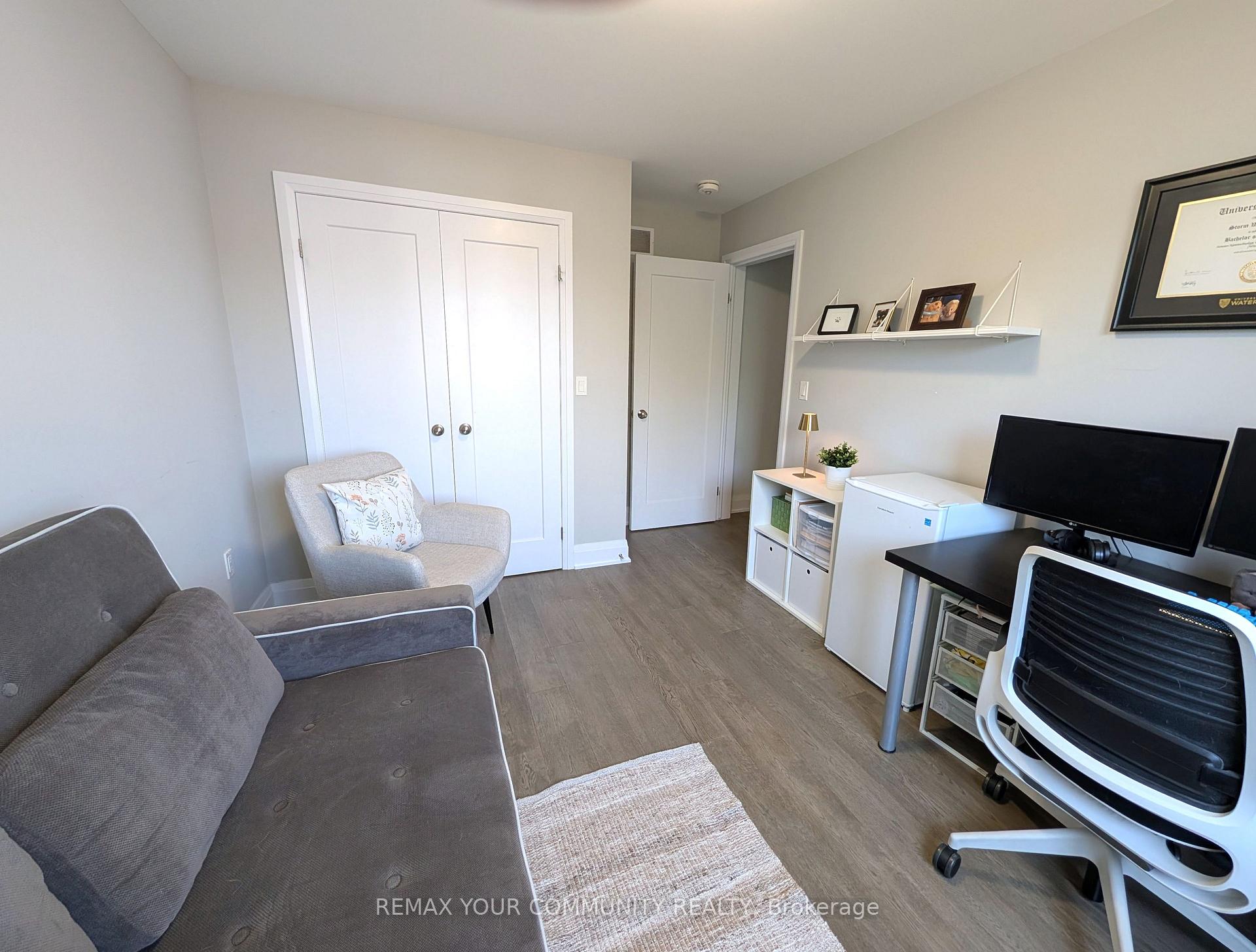 Photo 29 of 184 Kensington Avenue N, Hamilton, Crown Point — HOMEH