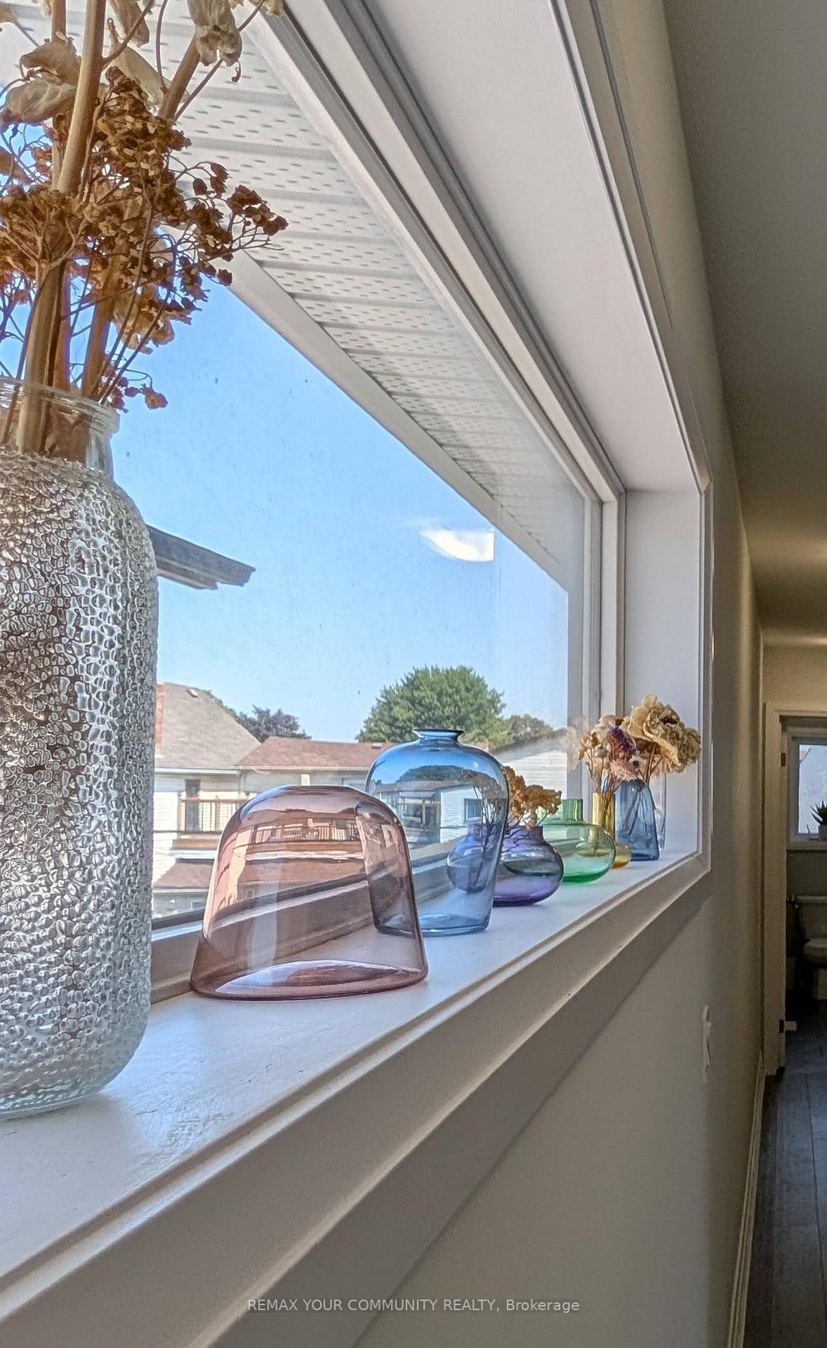 Photo 30 of 184 Kensington Avenue N, Hamilton, Crown Point — HOMEH
