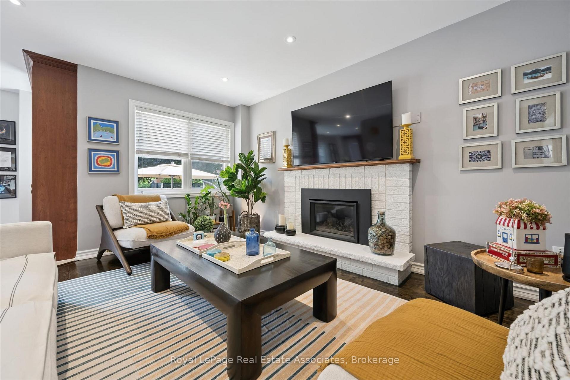Photo 15 of 3344 Trelawny Circle, Mississauga, Lisgar — HOMEH