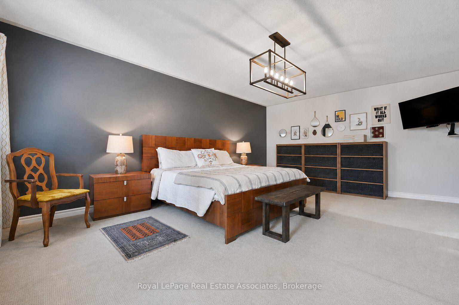 Photo 23 of 3344 Trelawny Circle, Mississauga, Lisgar — HOMEH