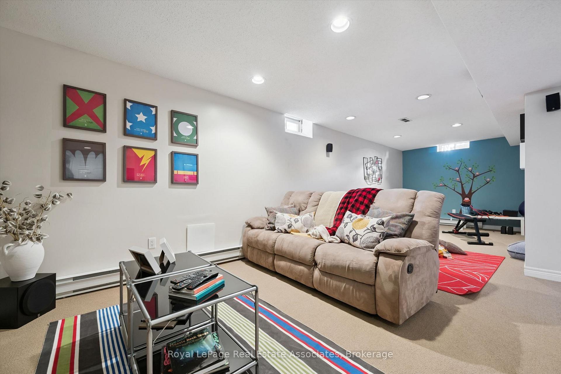 Photo 29 of 3344 Trelawny Circle, Mississauga, Lisgar — HOMEH