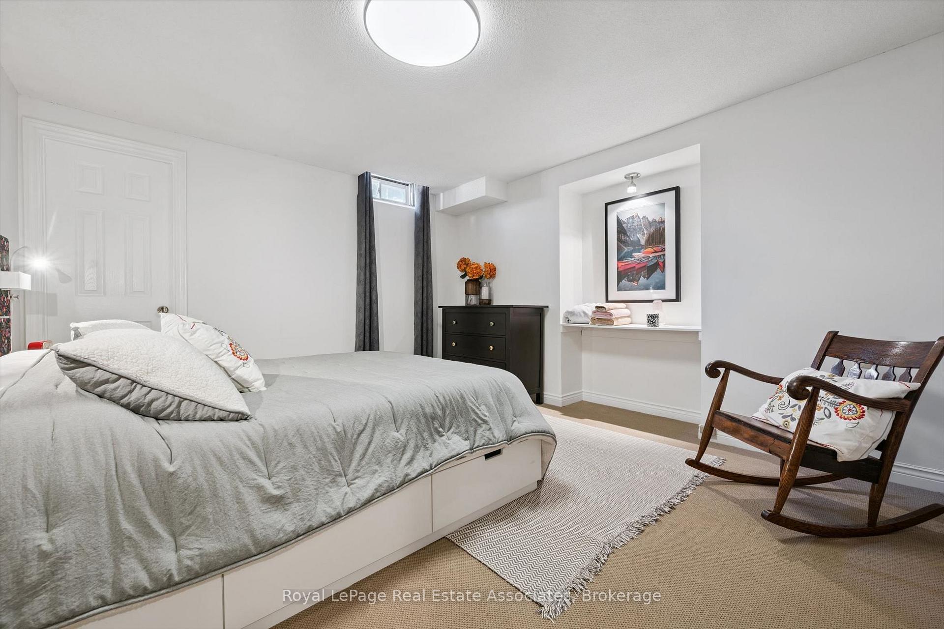 Photo 32 of 3344 Trelawny Circle, Mississauga, Lisgar — HOMEH