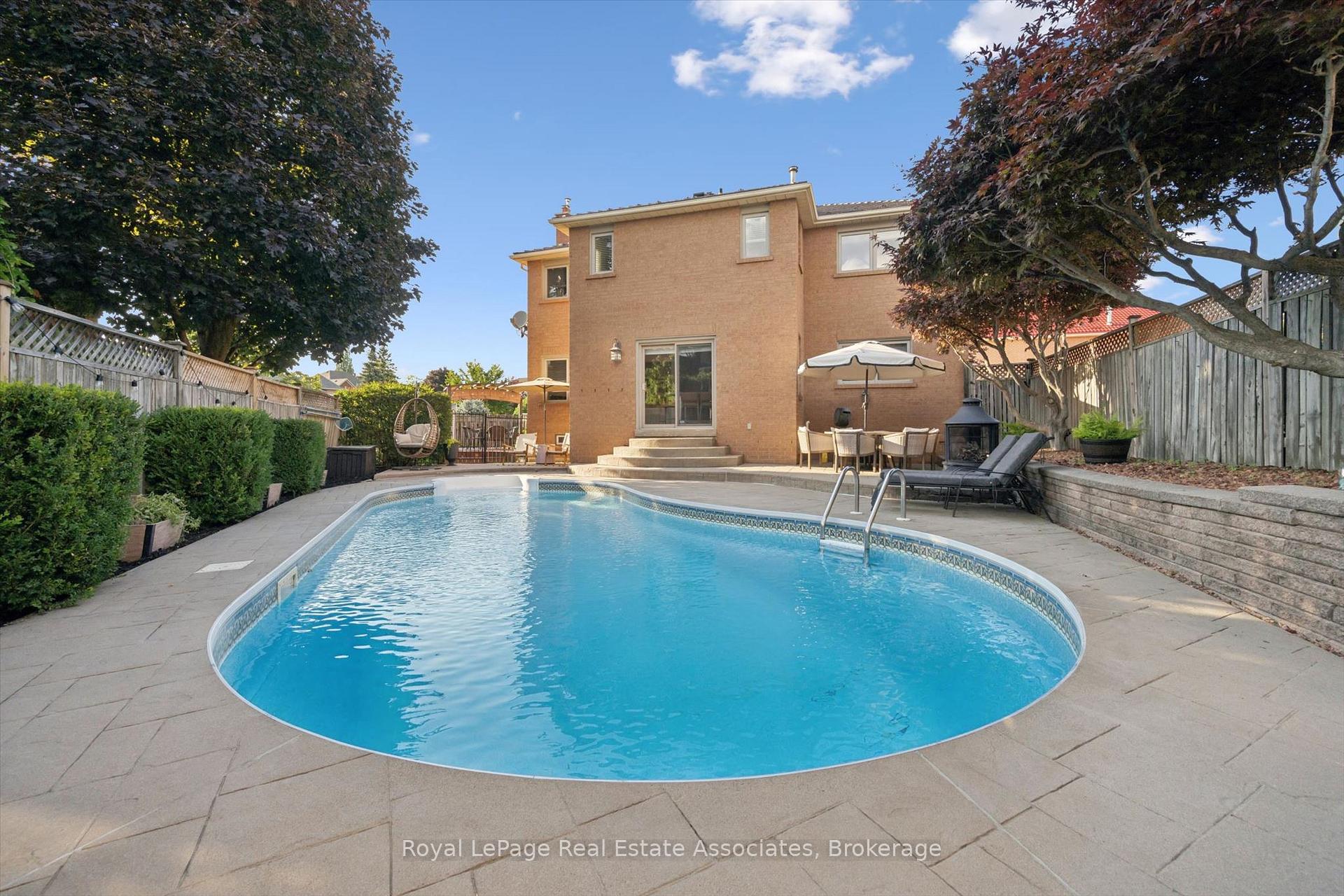 Photo 37 of 3344 Trelawny Circle, Mississauga, Lisgar — HOMEH