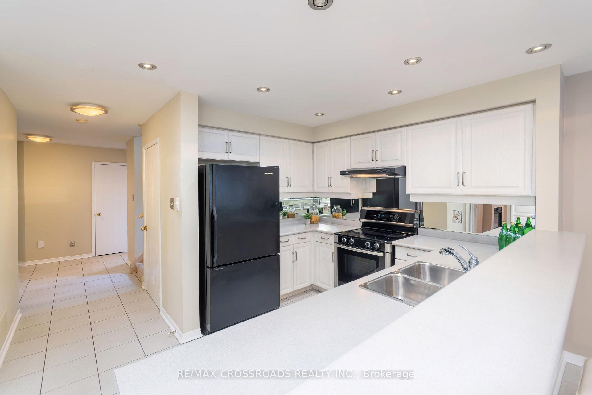 Photo 7 of 5316 Middlebury Drive, Mississauga, Central Erin Mills — HOMEH