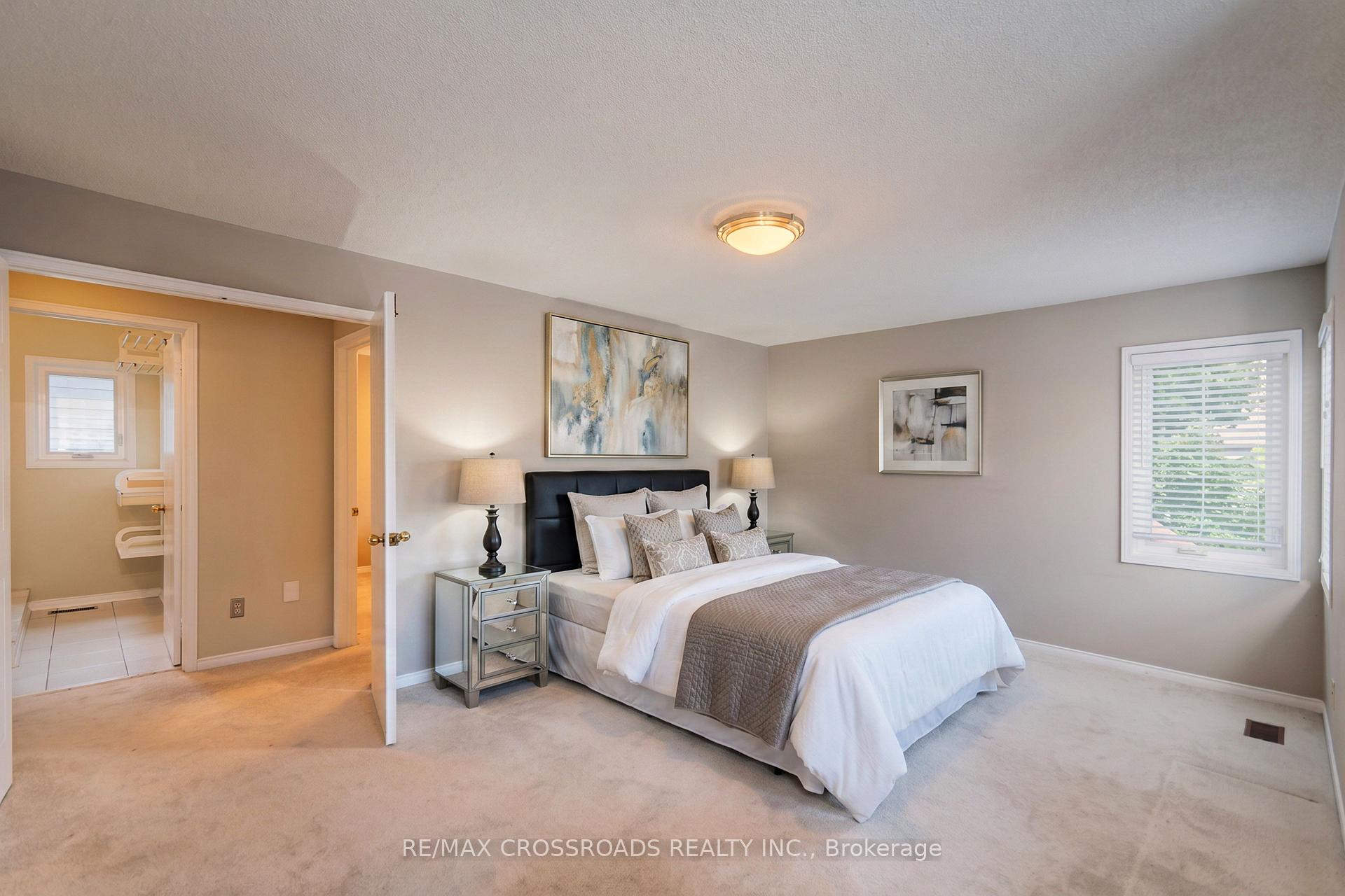 Photo 12 of 5316 Middlebury Drive, Mississauga, Central Erin Mills — HOMEH