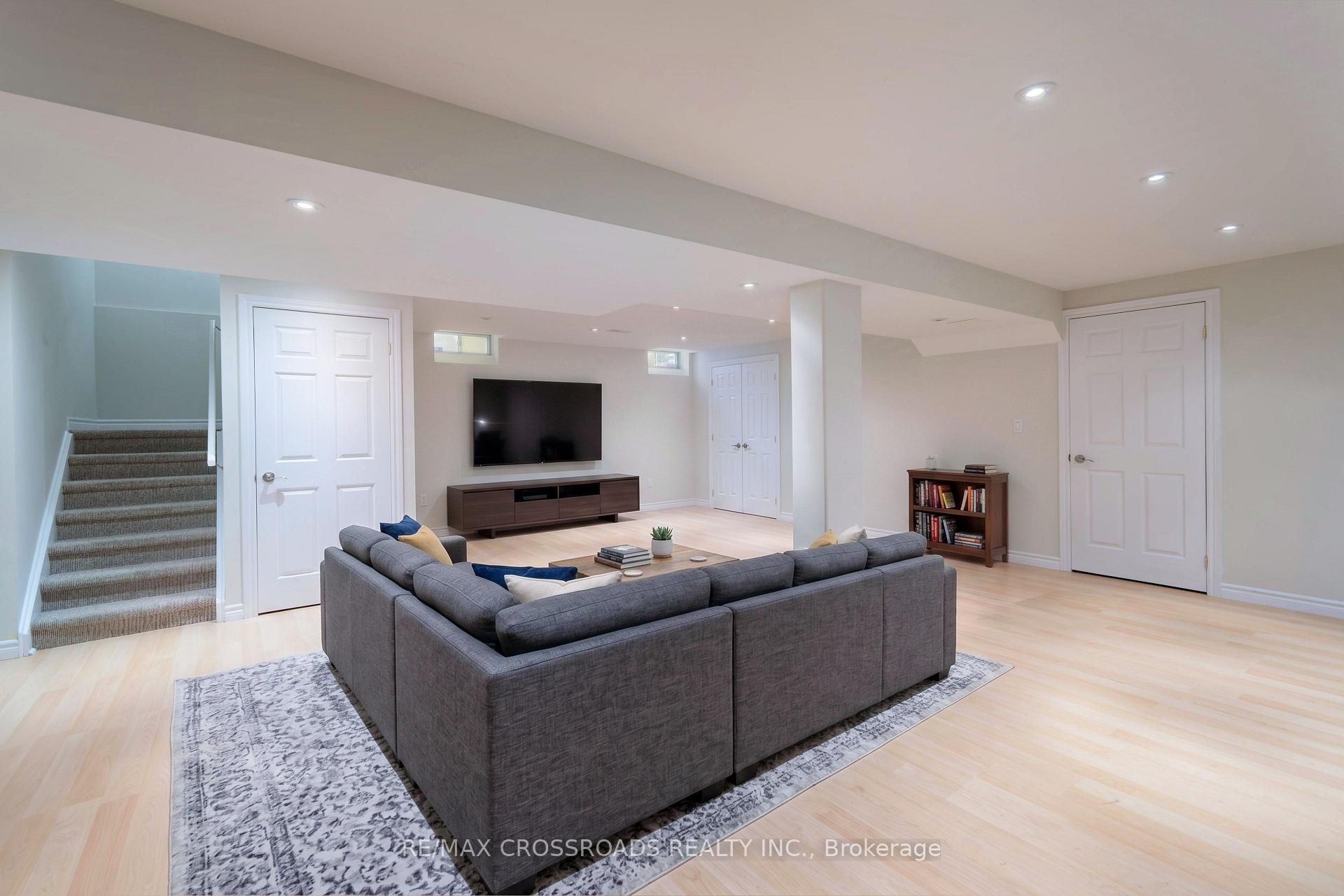 Photo 21 of 5316 Middlebury Drive, Mississauga, Central Erin Mills — HOMEH