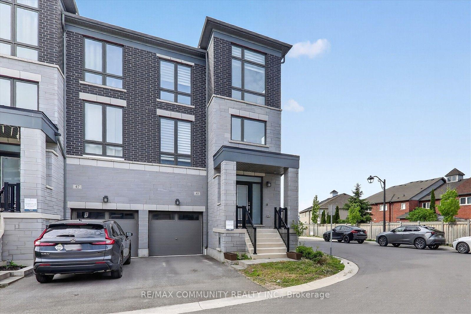 Photo 2 of 45 Douet Lane, Ajax, South East — HOMEH