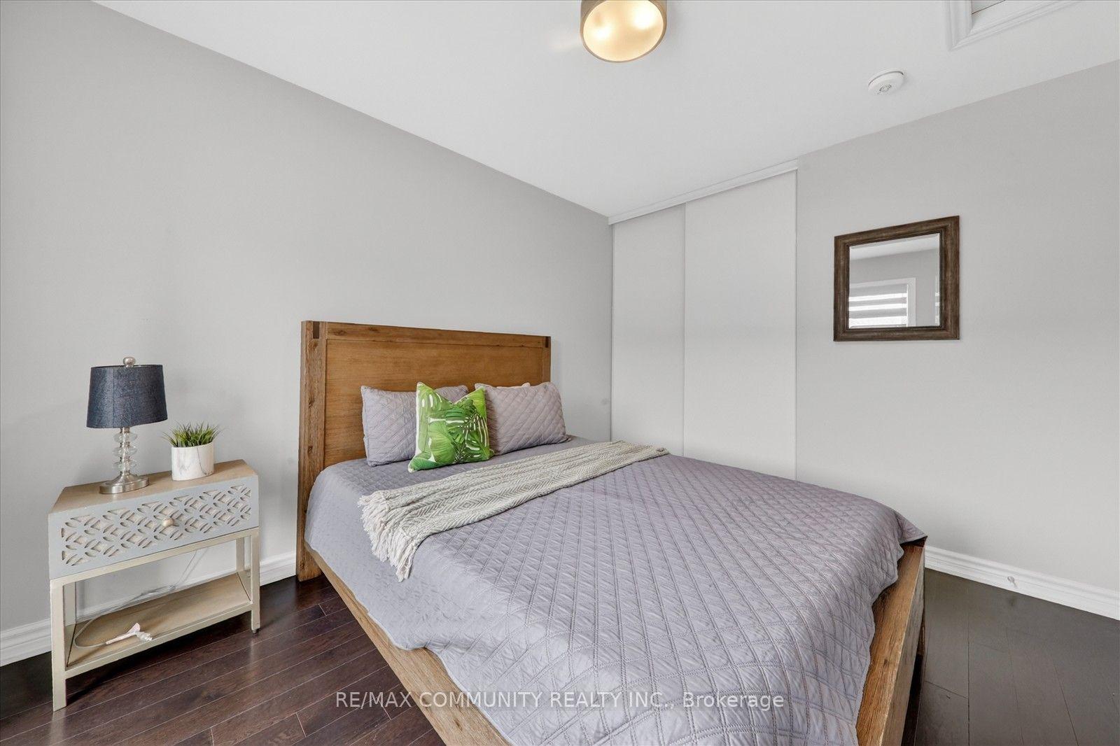 Photo 32 of 45 Douet Lane, Ajax, South East — HOMEH
