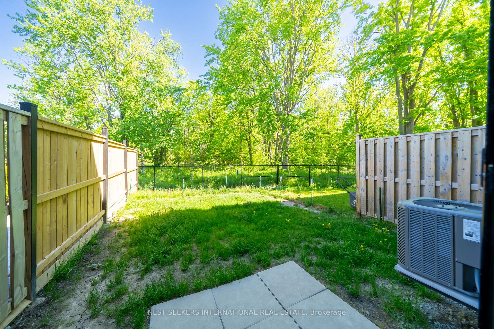 Photo 11 of 1486 Purchase Place, Innisfil, Rural Innisfil — HOMEH