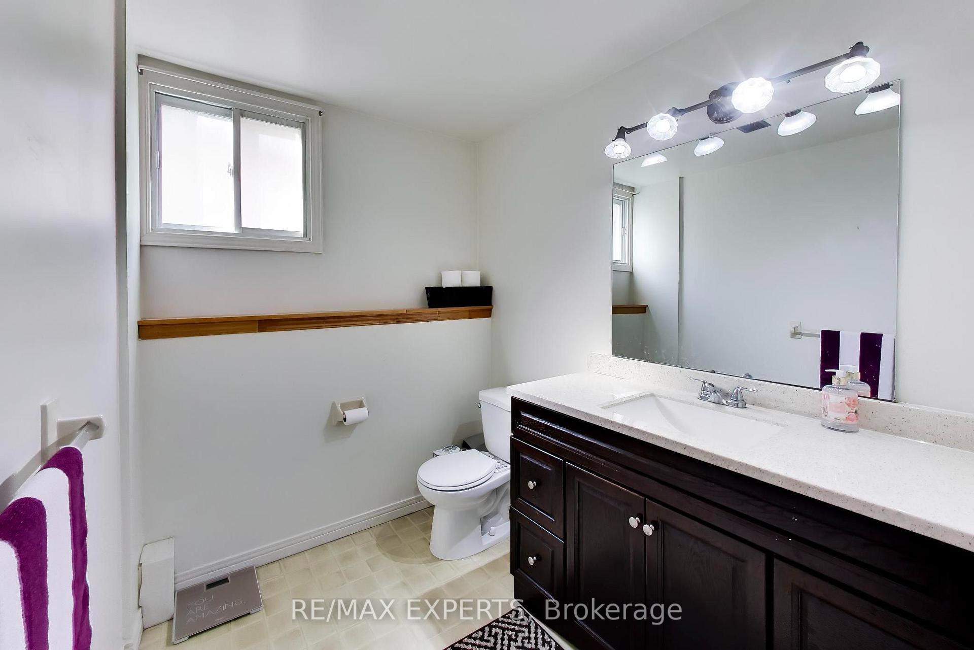 Photo 27 of 331 Newbury Drive, Kitchener, Forest Heights — HOMEH