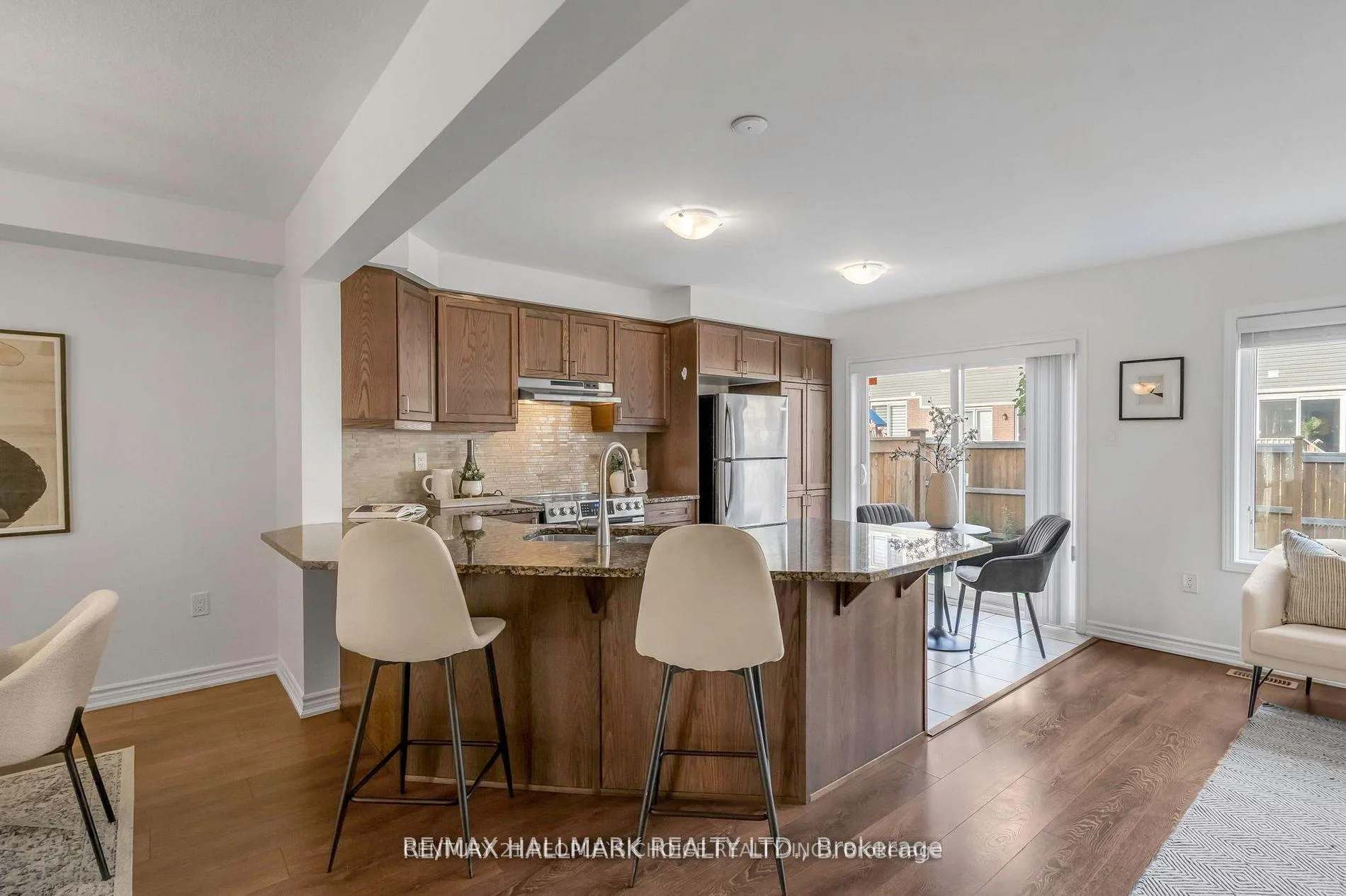 Photo 14 of 246 Waterbrook Lane, Kitchener — HOMEH