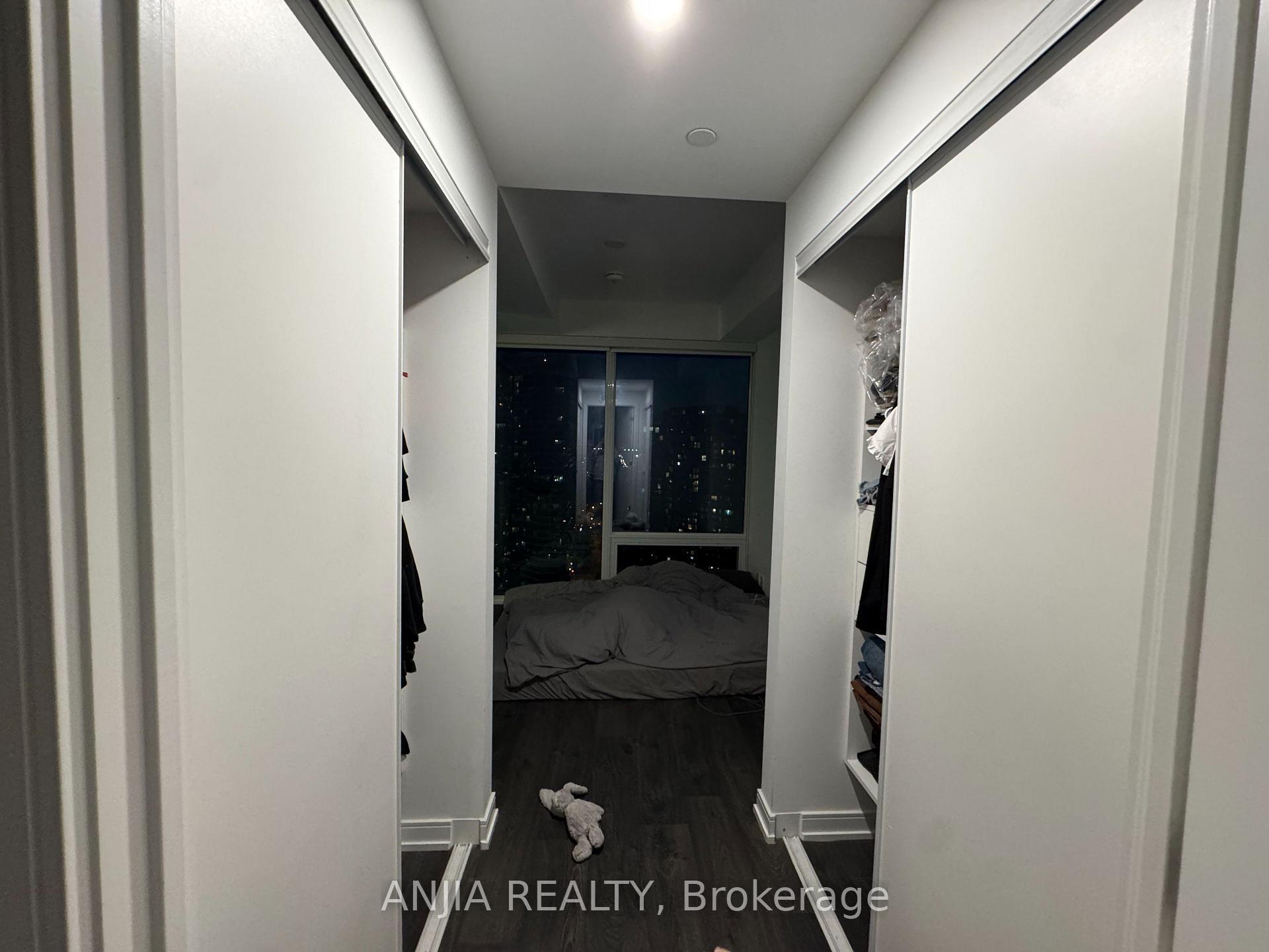 Photo 4 of Unit 2613, 3 Gloucester Street, Toronto, Church-Yonge Corridor — HOMEH