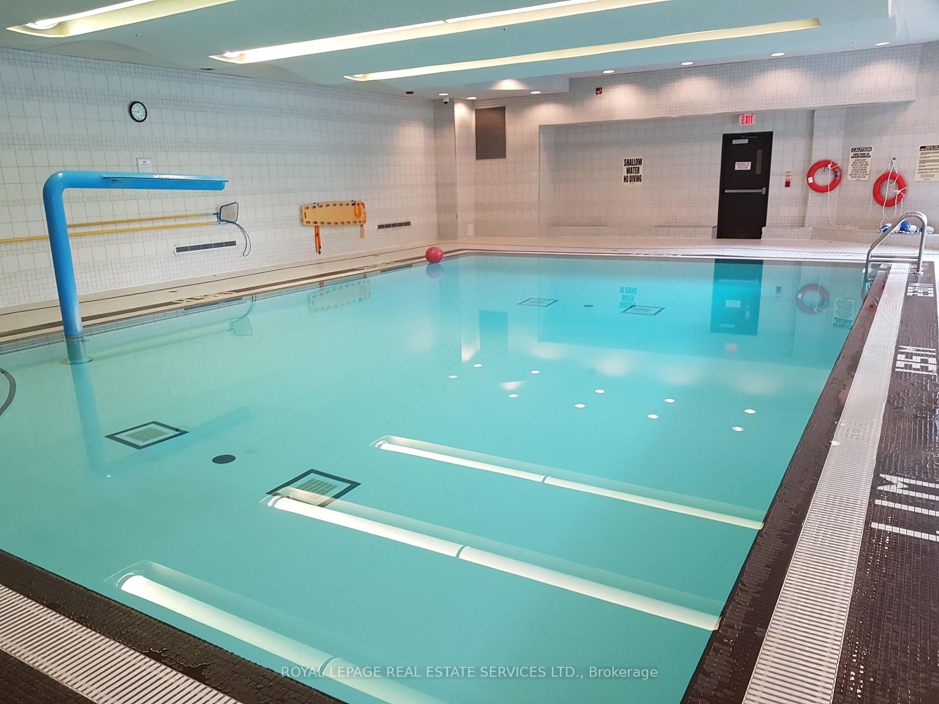 Photo 11 of Unit 2401, 90 Absolute Avenue, Mississauga, City Centre — HOMEH