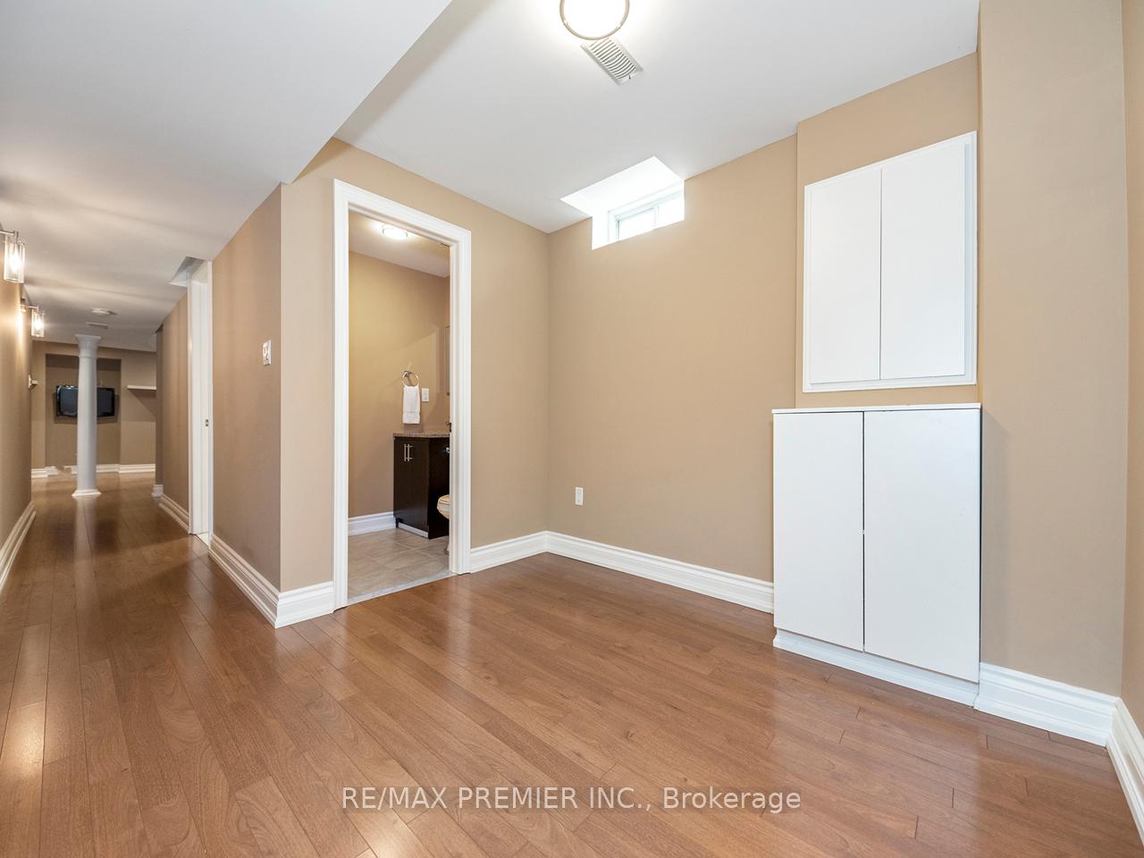 Photo 30 of 6 Lockburn Crescent, Brampton, Fletcher's Meadow — HOMEH