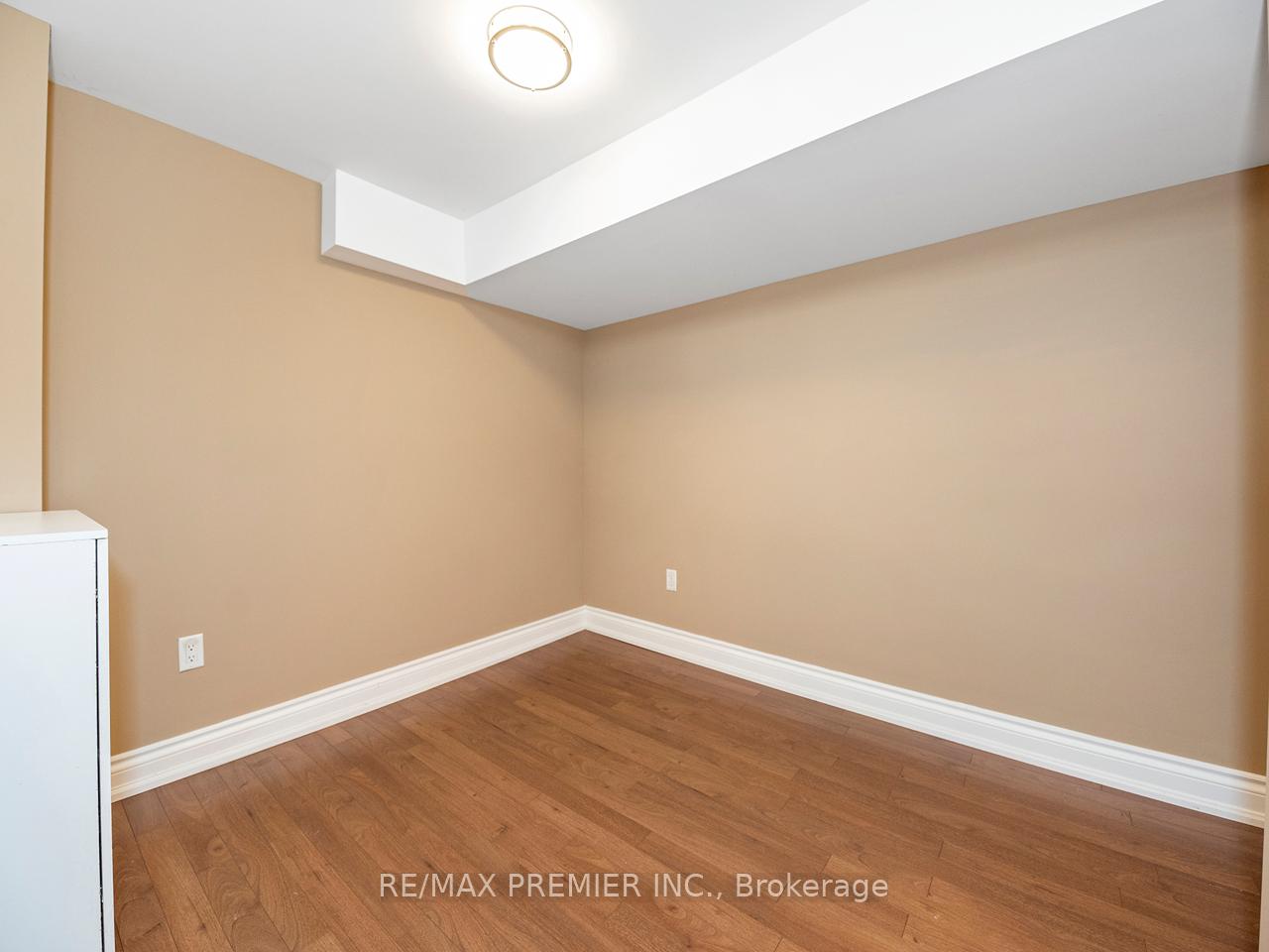 Photo 31 of 6 Lockburn Crescent, Brampton, Fletcher's Meadow — HOMEH