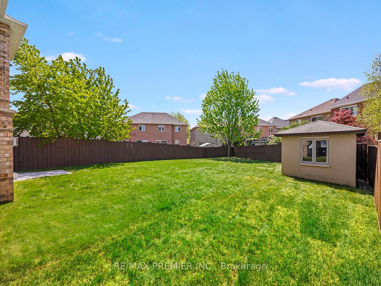 Photo 43 of 6 Lockburn Crescent, Brampton, Fletcher's Meadow — HOMEH