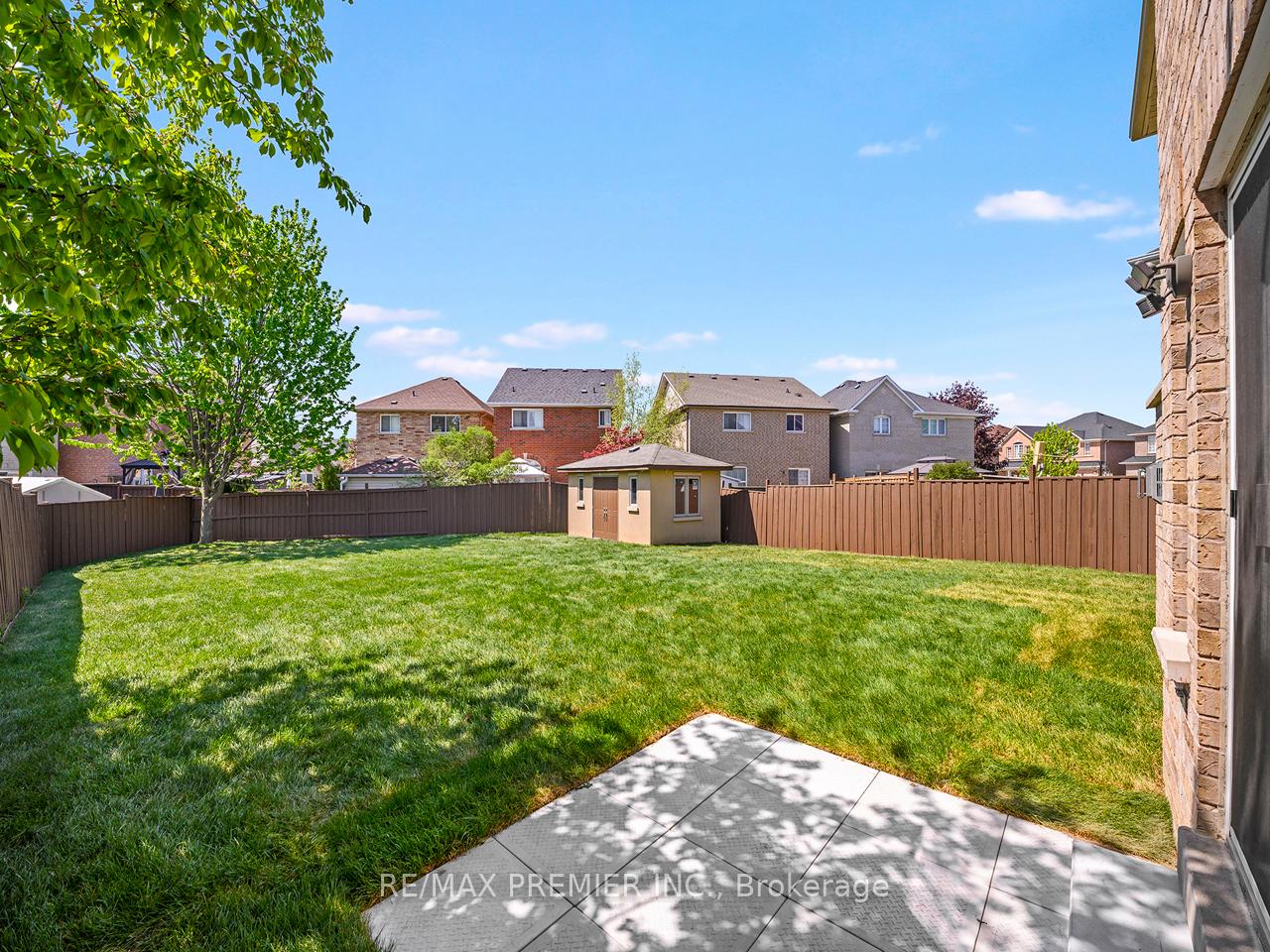 Photo 44 of 6 Lockburn Crescent, Brampton, Fletcher's Meadow — HOMEH
