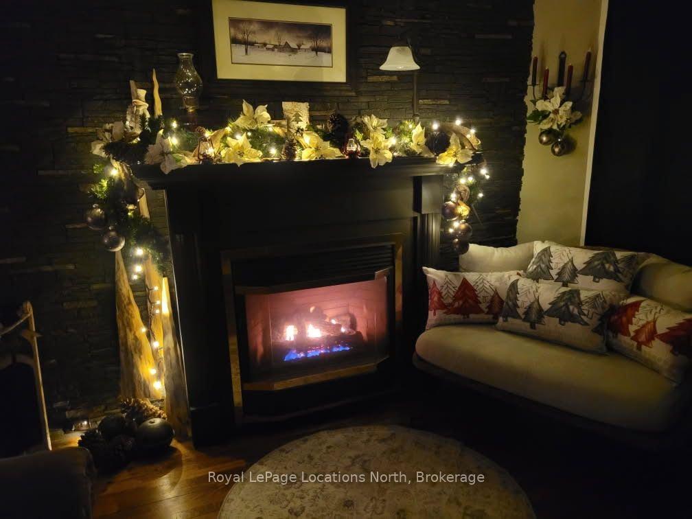 Photo 40 of 68 Centre Street, Meaford — HOMEH