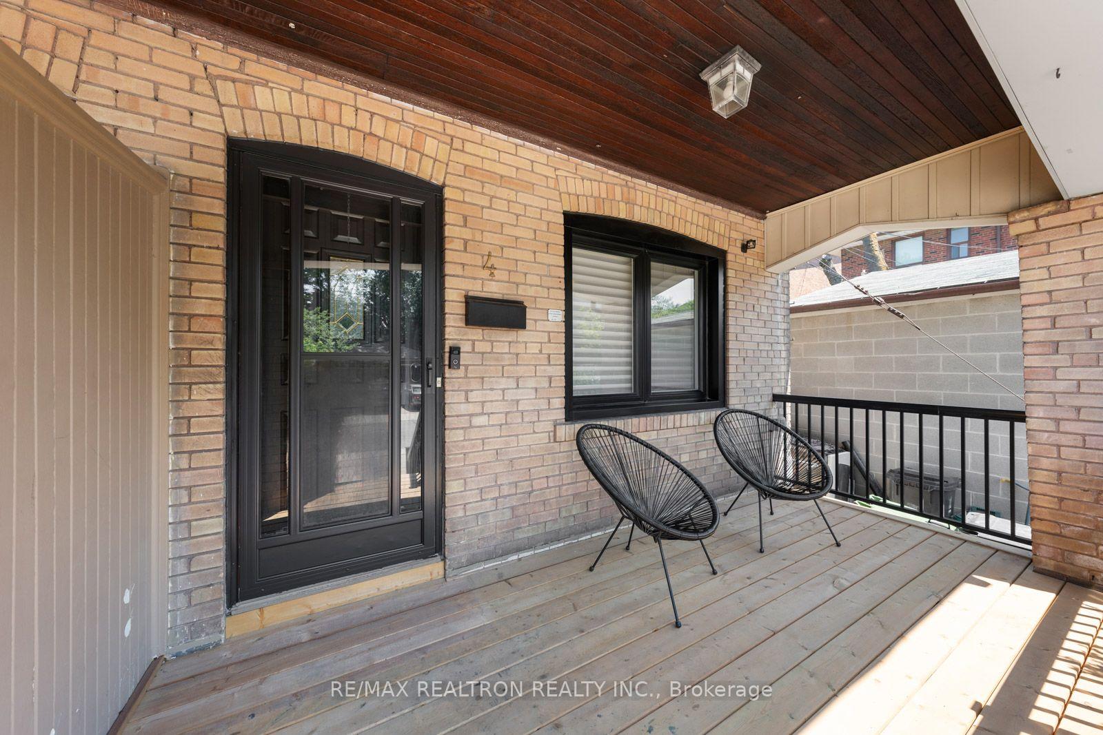 Photo 2 of 4 Normanna Avenue, Toronto, Oakwood Village — HOMEH