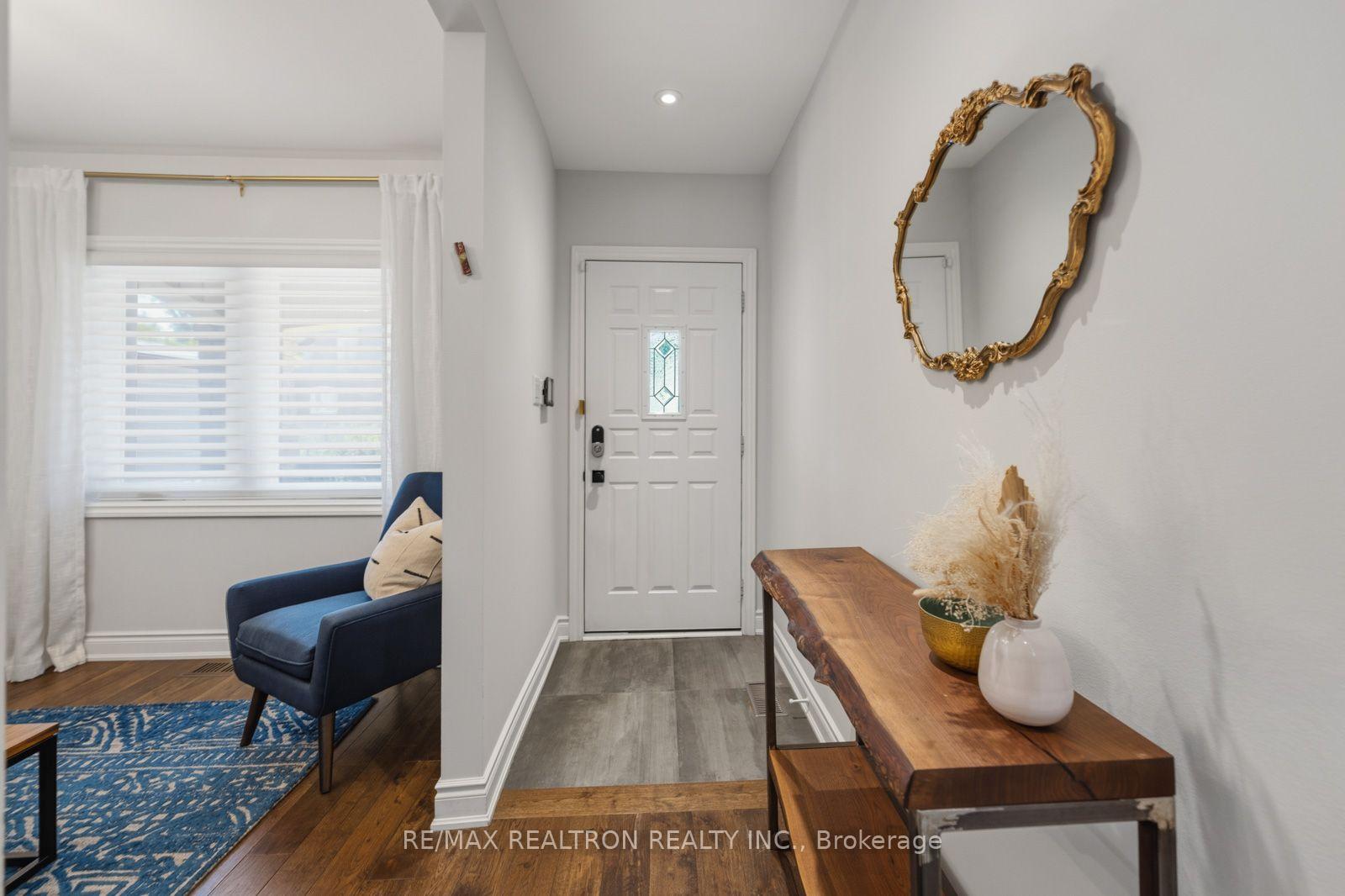 Photo 3 of 4 Normanna Avenue, Toronto, Oakwood Village — HOMEH