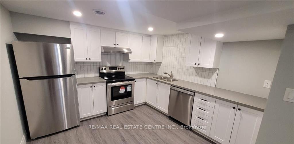 Photo 5 of Unit Basement, 5 Orlanda Road, Hamilton, Stoney Creek — HOMEH