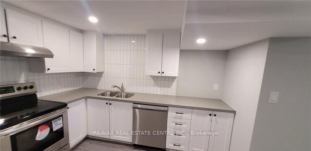 Photo 7 of Unit Basement, 5 Orlanda Road, Hamilton, Stoney Creek — HOMEH