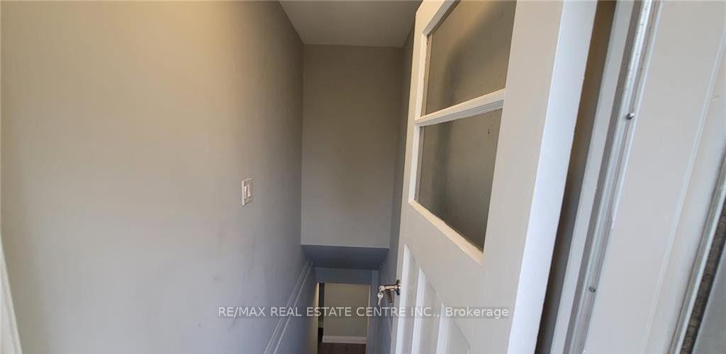 Photo 8 of Unit Basement, 5 Orlanda Road, Hamilton, Stoney Creek — HOMEH