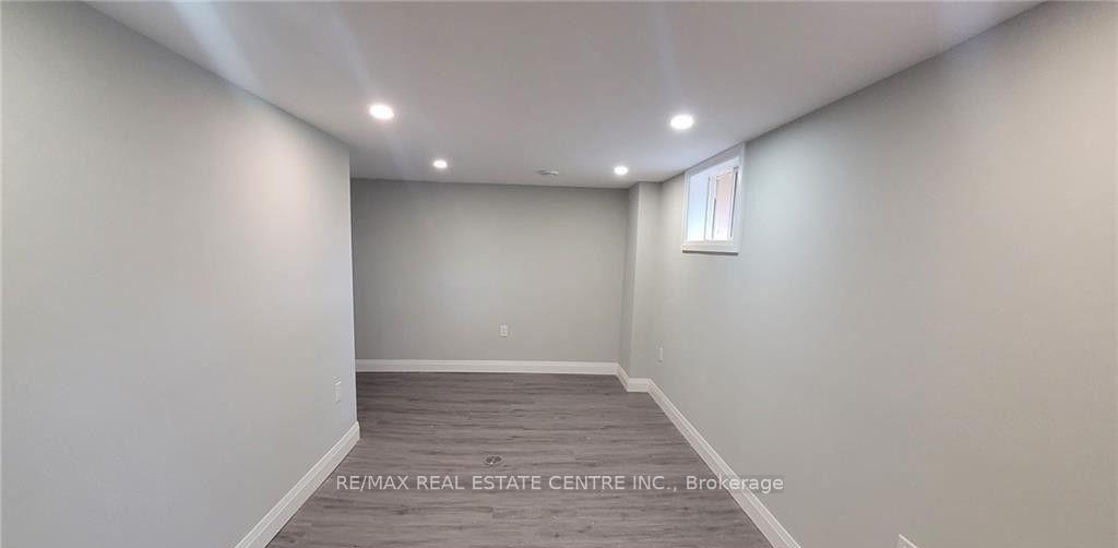 Photo 15 of Unit Basement, 5 Orlanda Road, Hamilton, Stoney Creek — HOMEH
