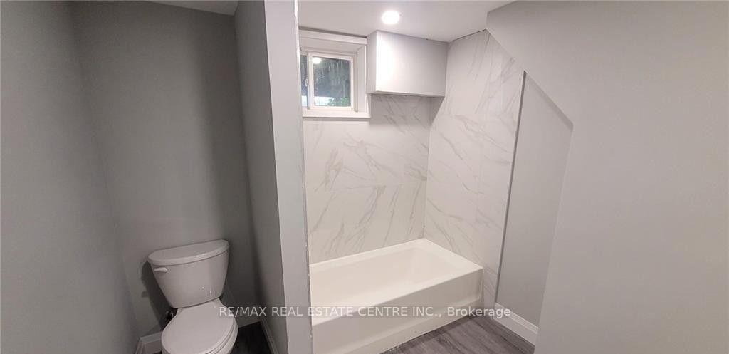 Photo 19 of Unit Basement, 5 Orlanda Road, Hamilton, Stoney Creek — HOMEH