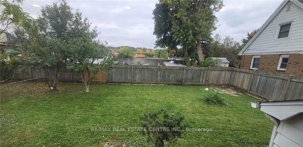 Photo 21 of Unit Basement, 5 Orlanda Road, Hamilton, Stoney Creek — HOMEH