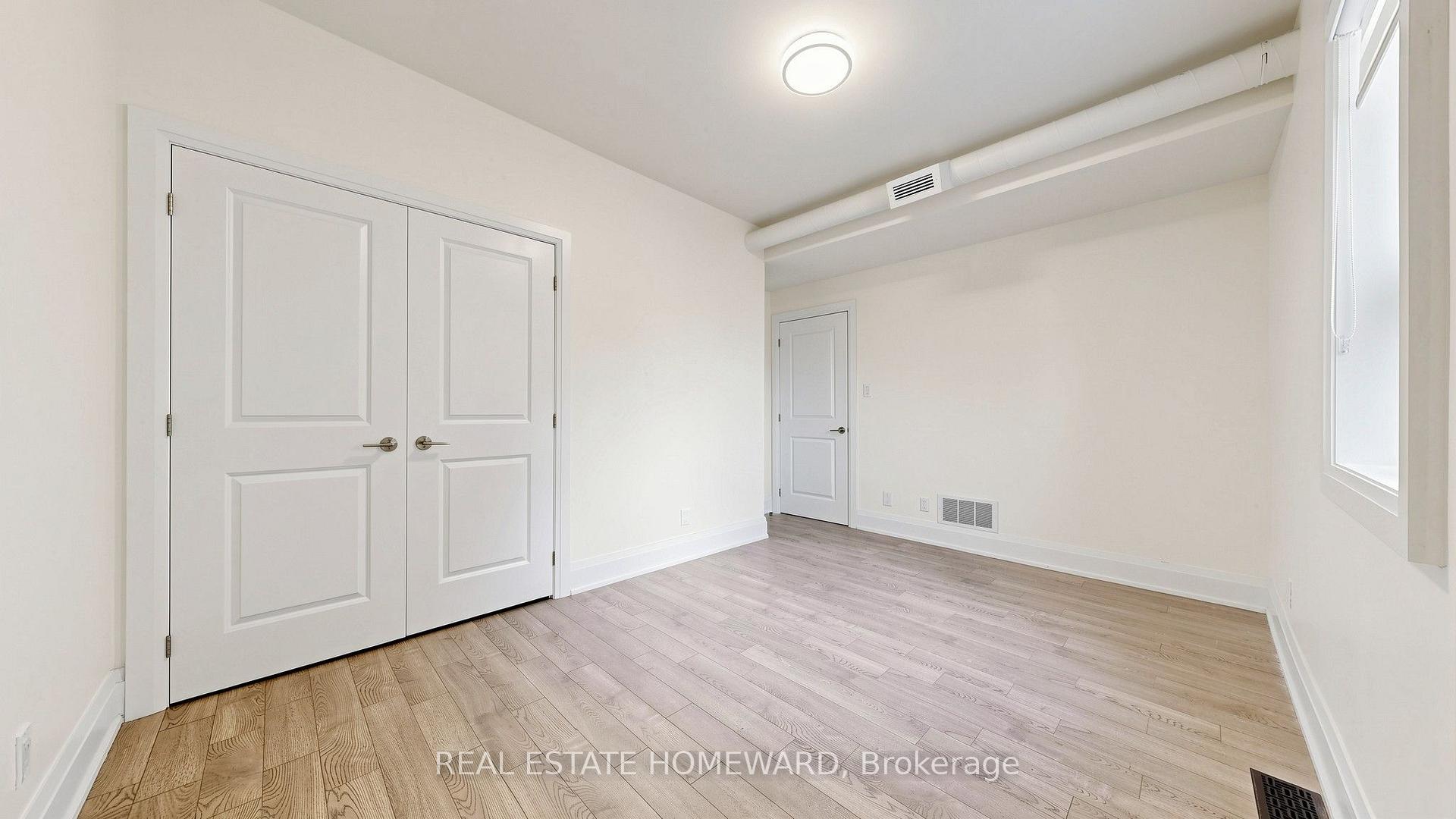 Photo 11 of Unit 2, 124 Kendal Avenue, Toronto, The Annex — HOMEH