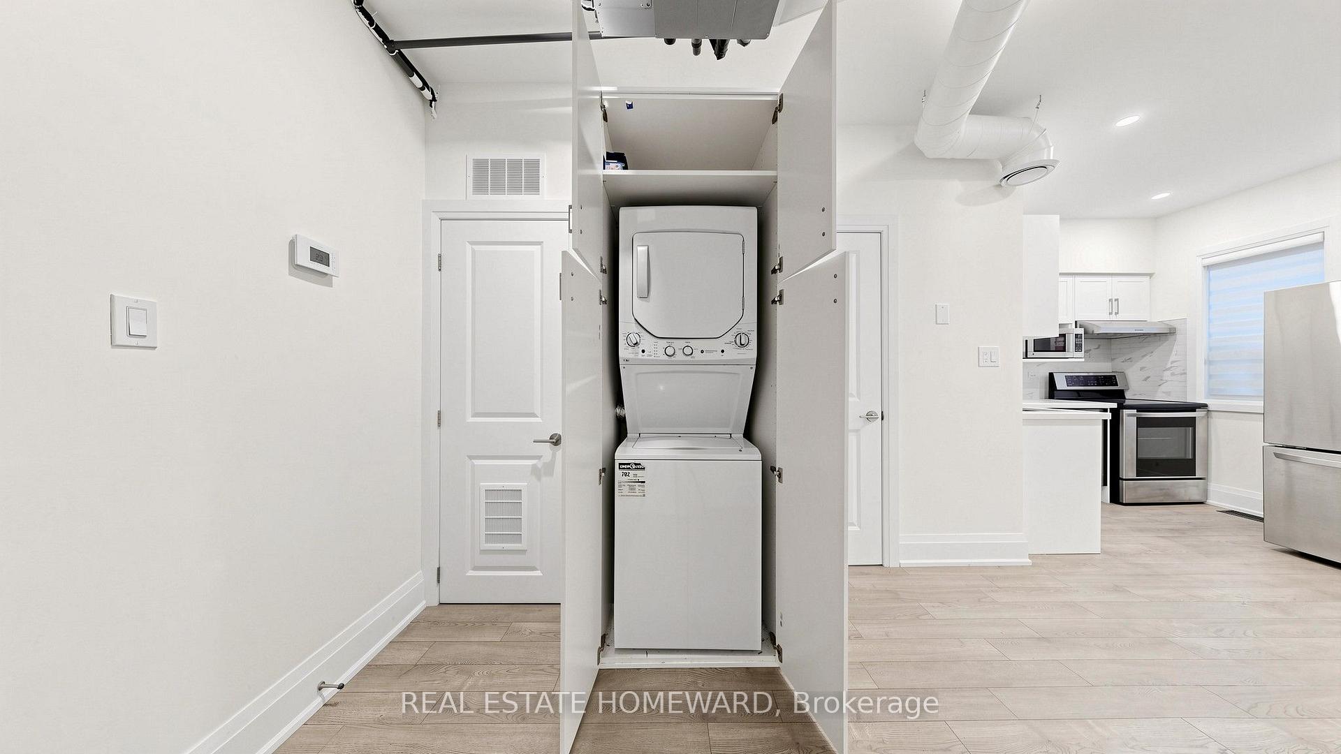 Photo 15 of Unit 2, 124 Kendal Avenue, Toronto, The Annex — HOMEH