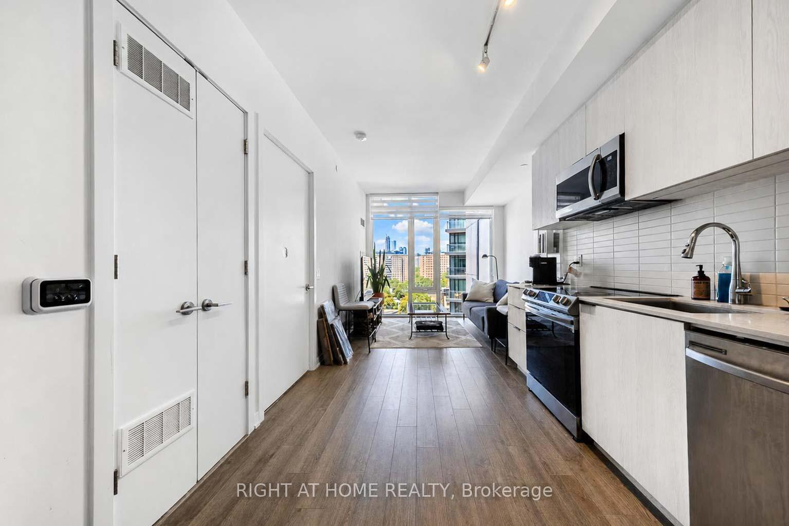 Photo 6 of Unit 914, 50 Power Street, Toronto, Moss Park — HOMEH
