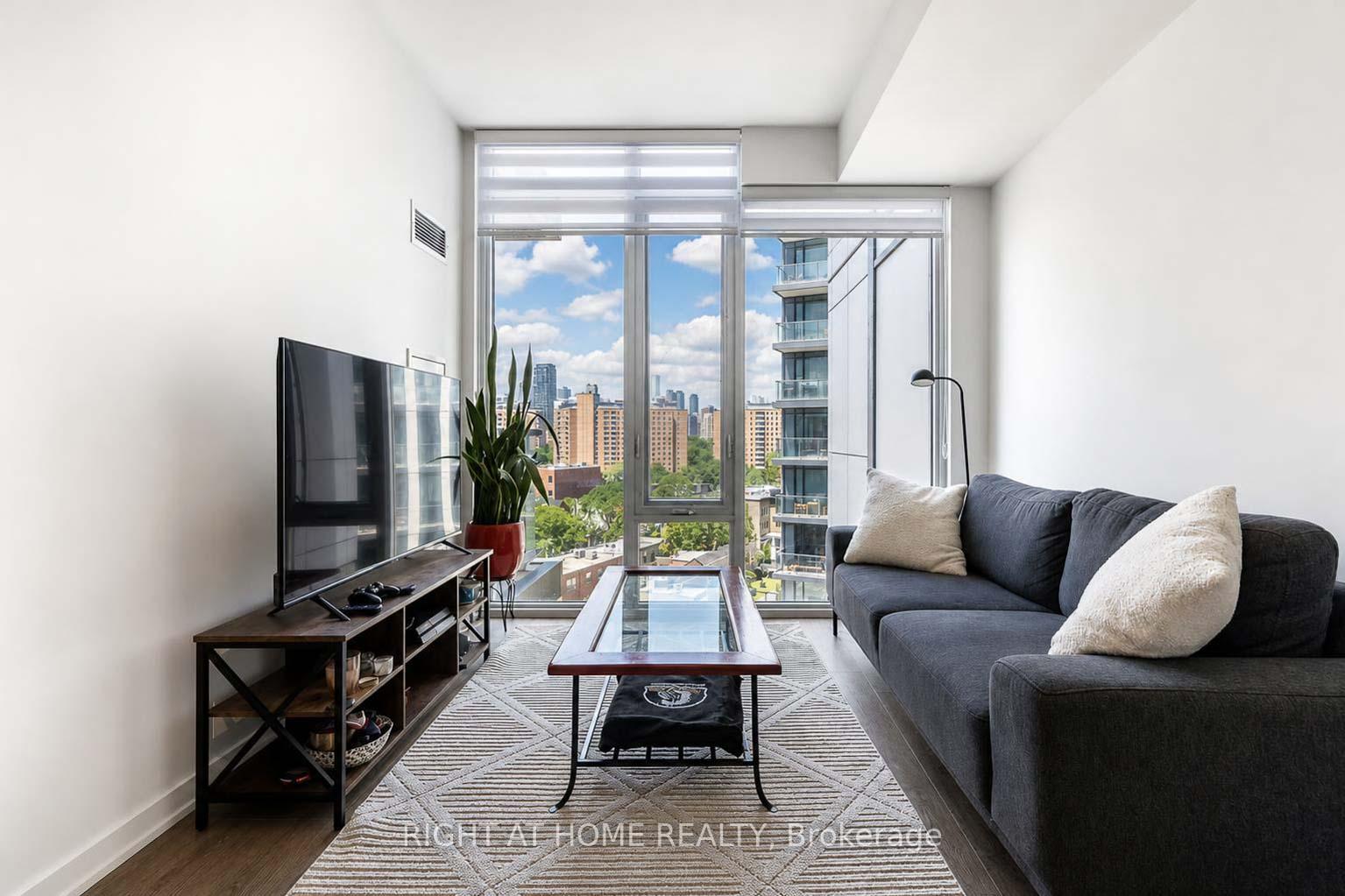 Photo 8 of Unit 914, 50 Power Street, Toronto, Moss Park — HOMEH