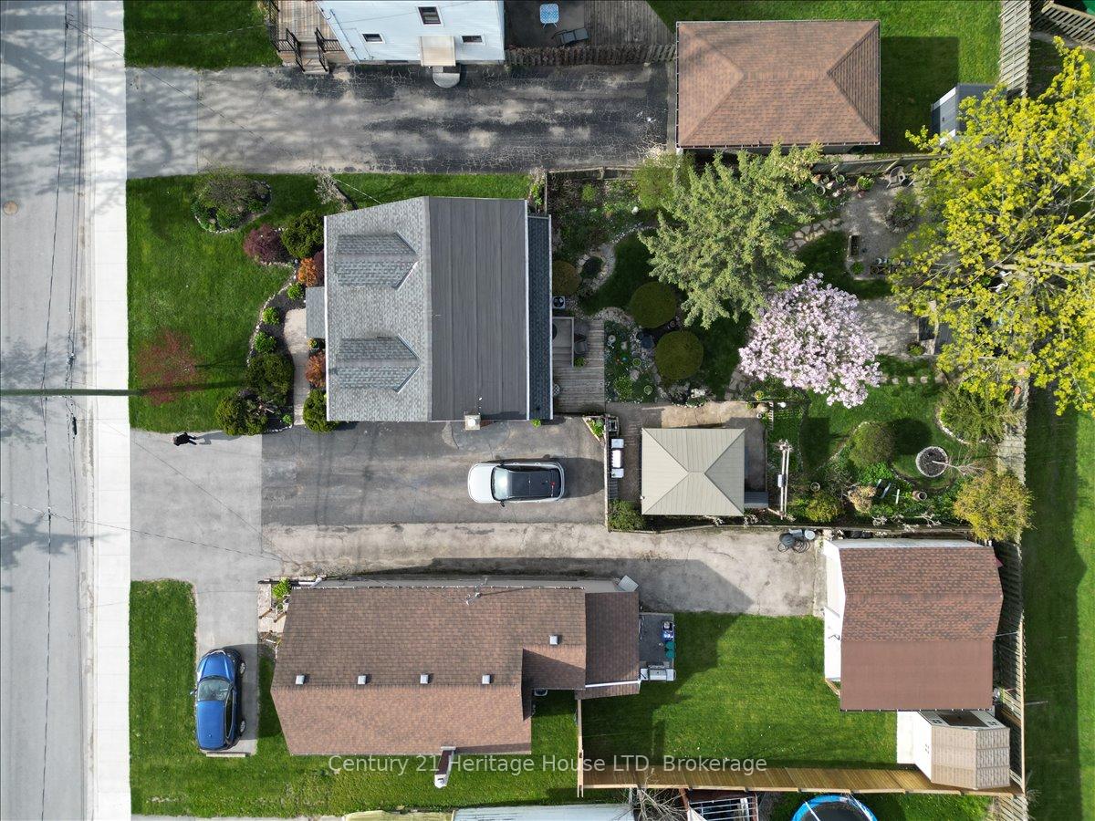 Photo 44 of 18 Northhaven Road, Welland, N. Welland — HOMEH