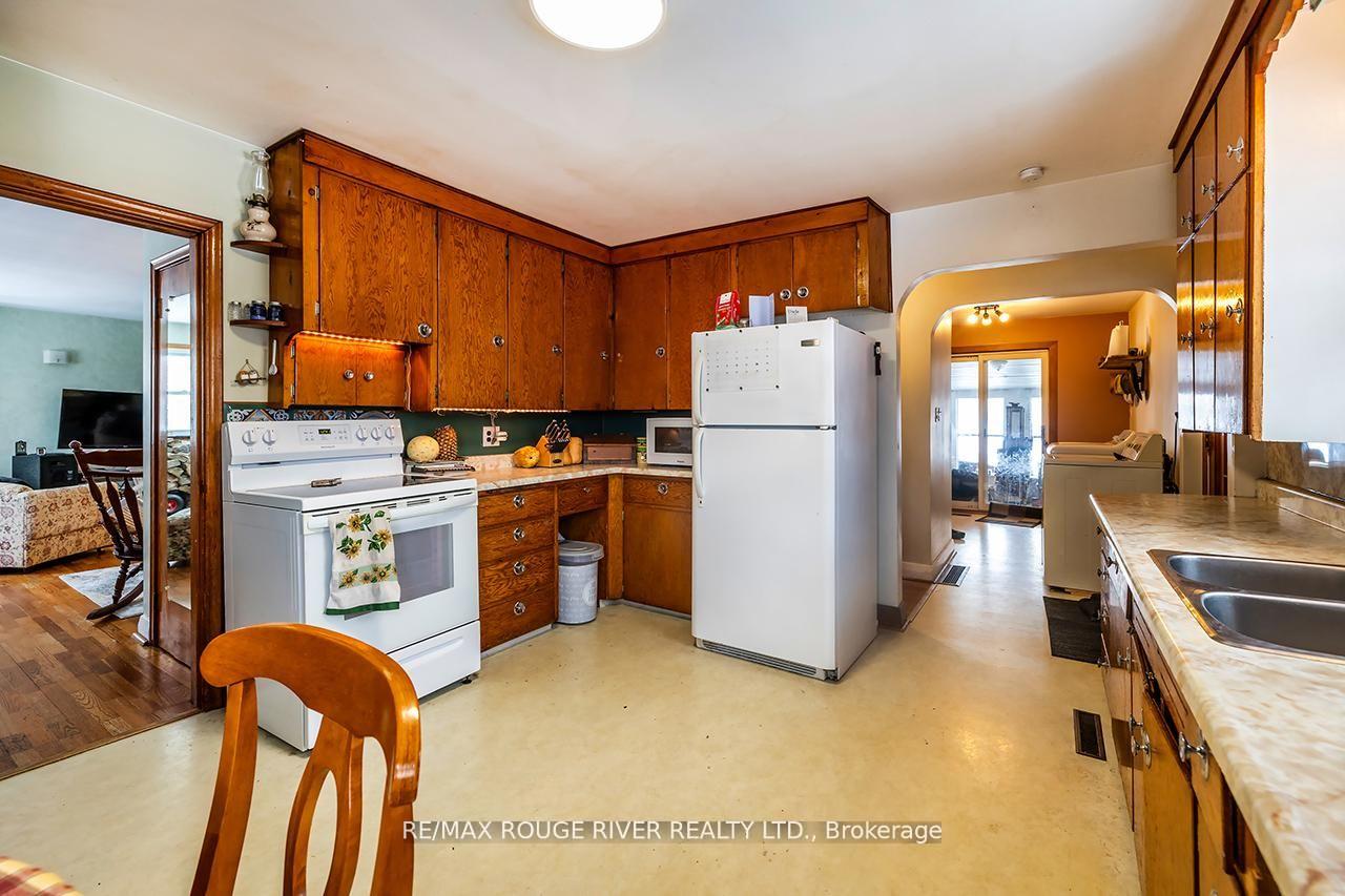 Photo 8 of 3989 Mcintosh Road, Hamilton Township, Baltimore — HOMEH