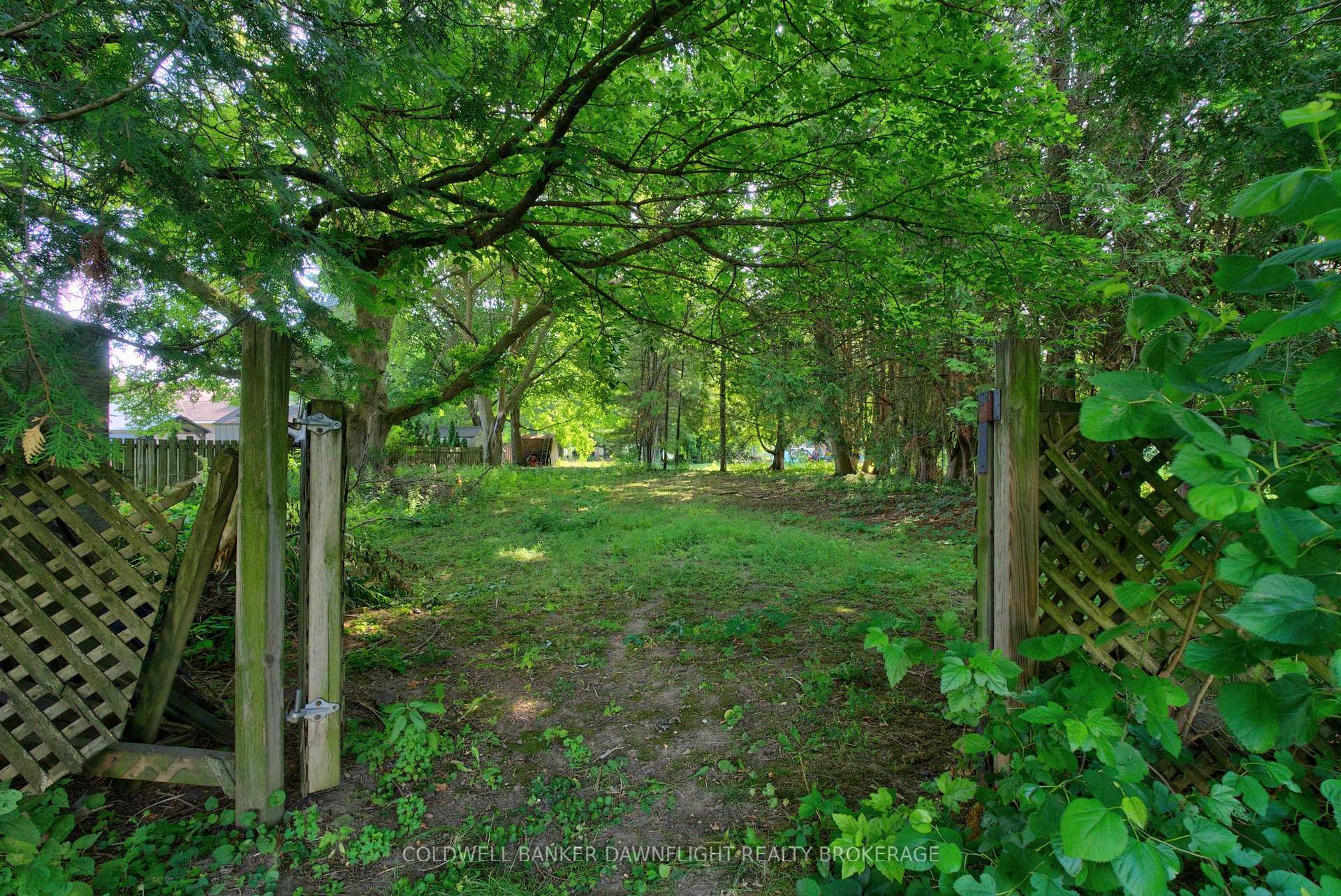 Photo 24 of 254 Marlborough Street, South Huron, Exeter — HOMEH