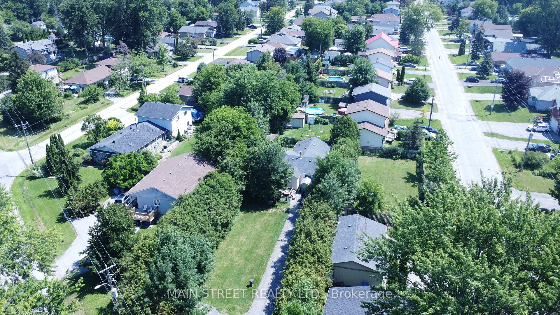 Photo 9 of 467 Lake Drive S, Georgina, Keswick South — HOMEH