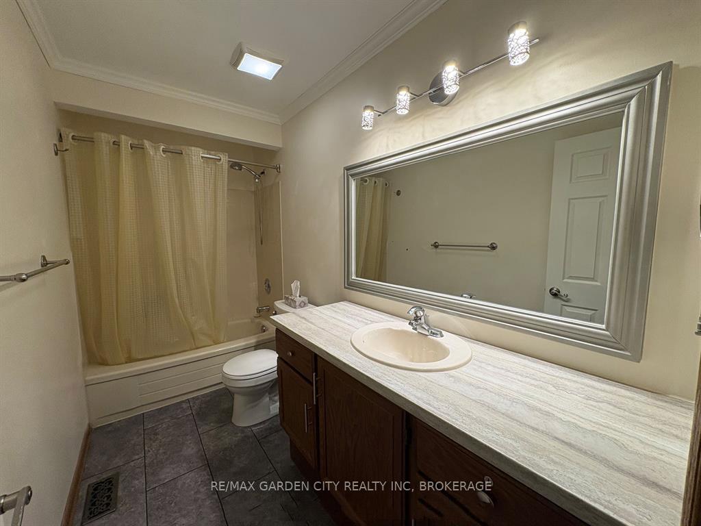 Photo 20 of 6141 Wildrose Crescent, Niagara Falls, Oldfield — HOMEH