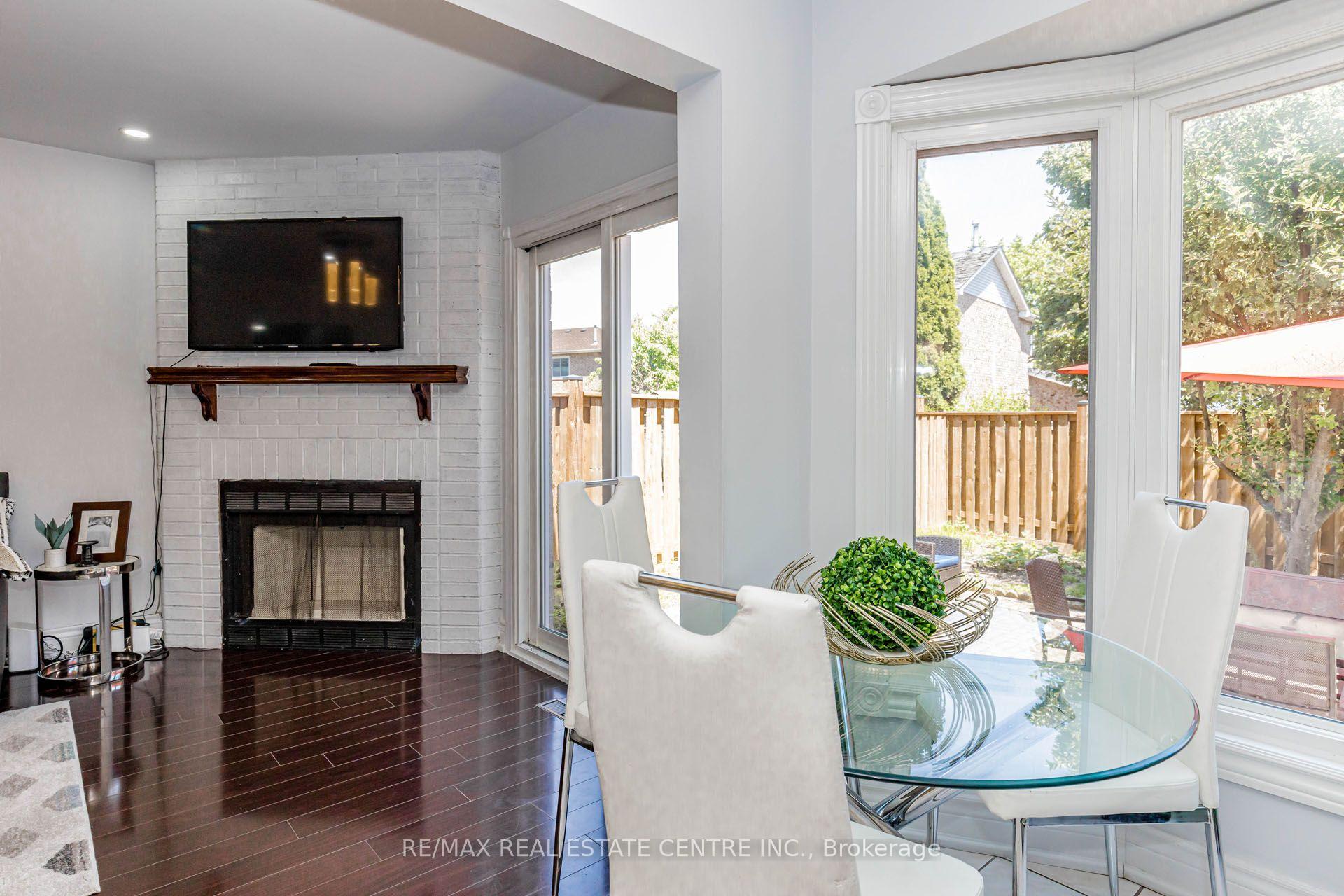 Photo 13 of 41 Letty Avenue, Brampton, Fletcher's West — HOMEH