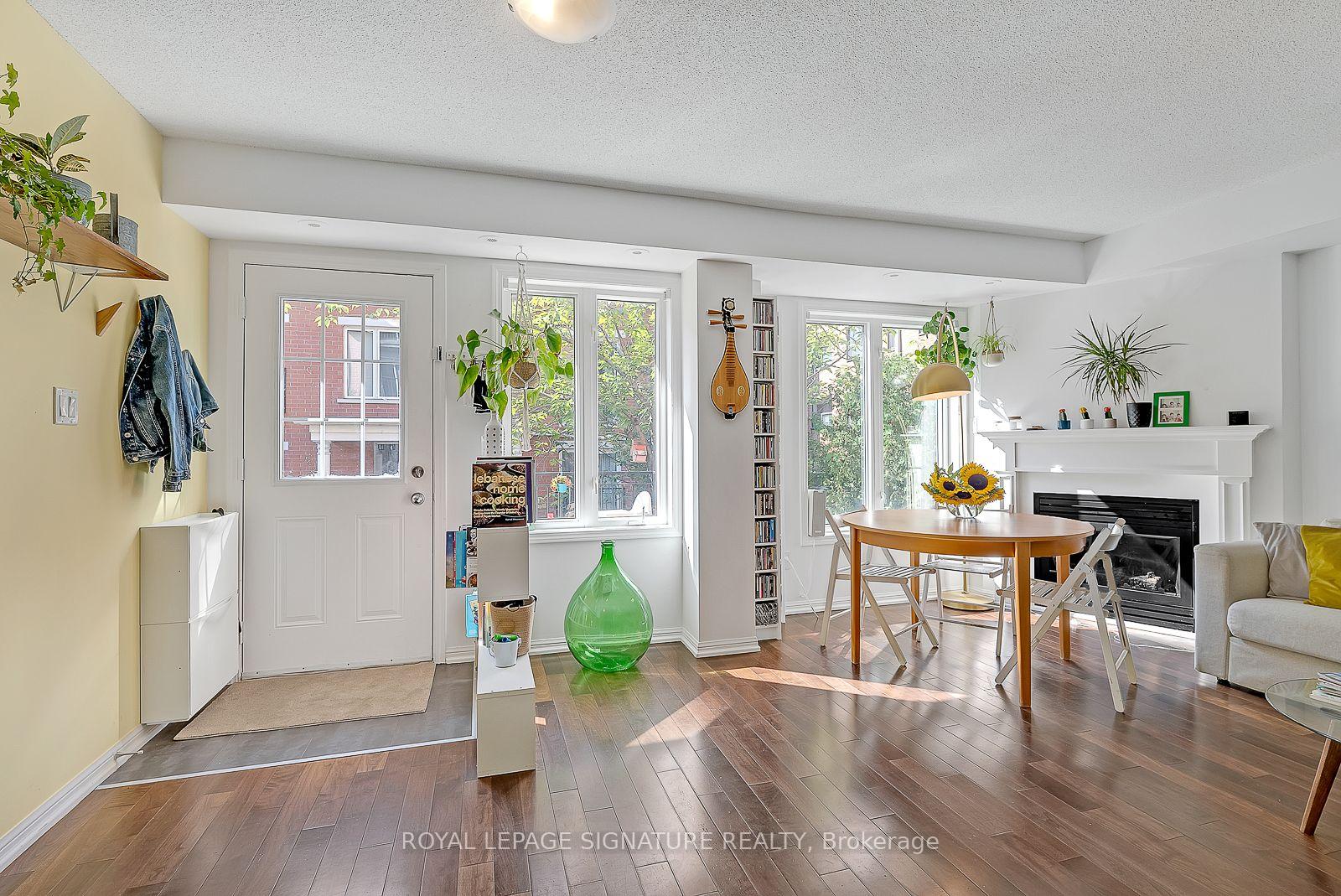 Photo 8 of Unit 1612, 28 Laidlaw Boulevard, Toronto, South Parkdale — HOMEH