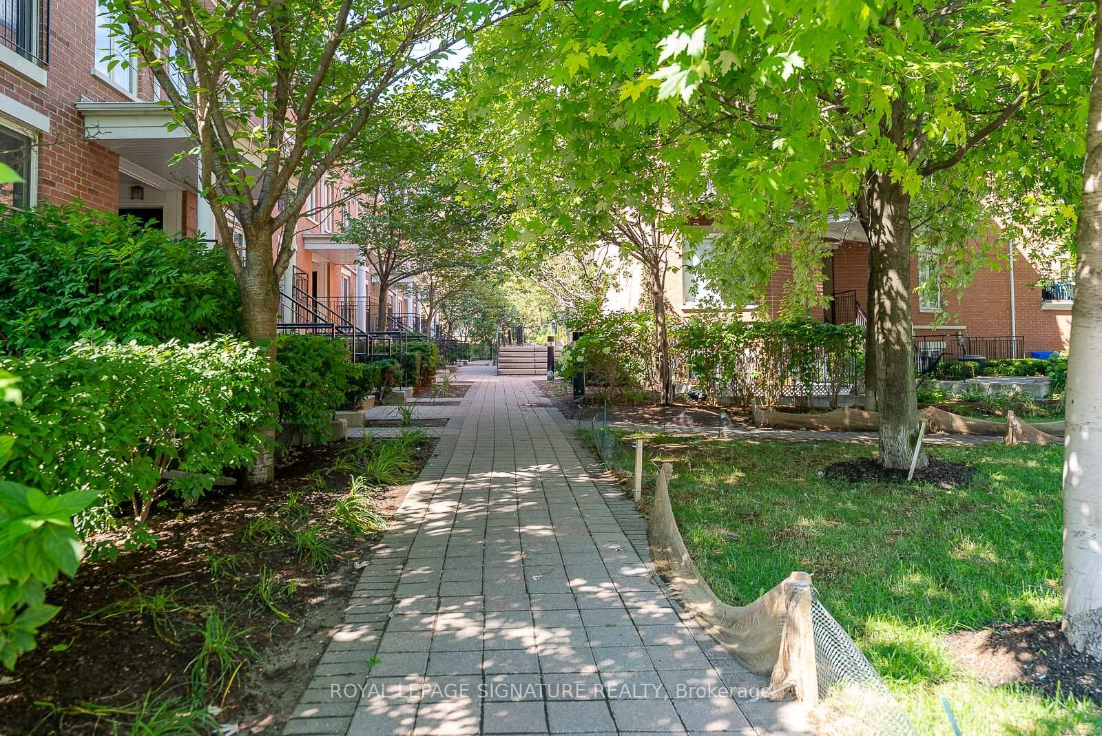 Photo 20 of Unit 1612, 28 Laidlaw Boulevard, Toronto, South Parkdale — HOMEH