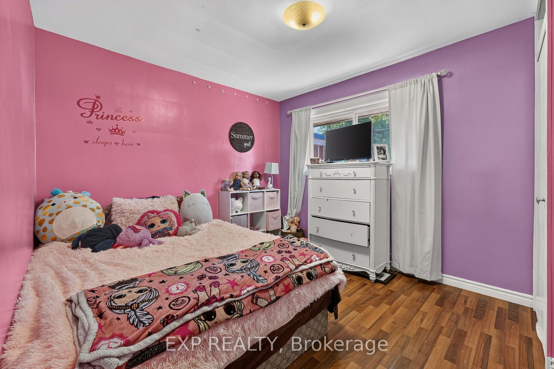 Photo 14 of 239 Scott Street, Midland — HOMEH