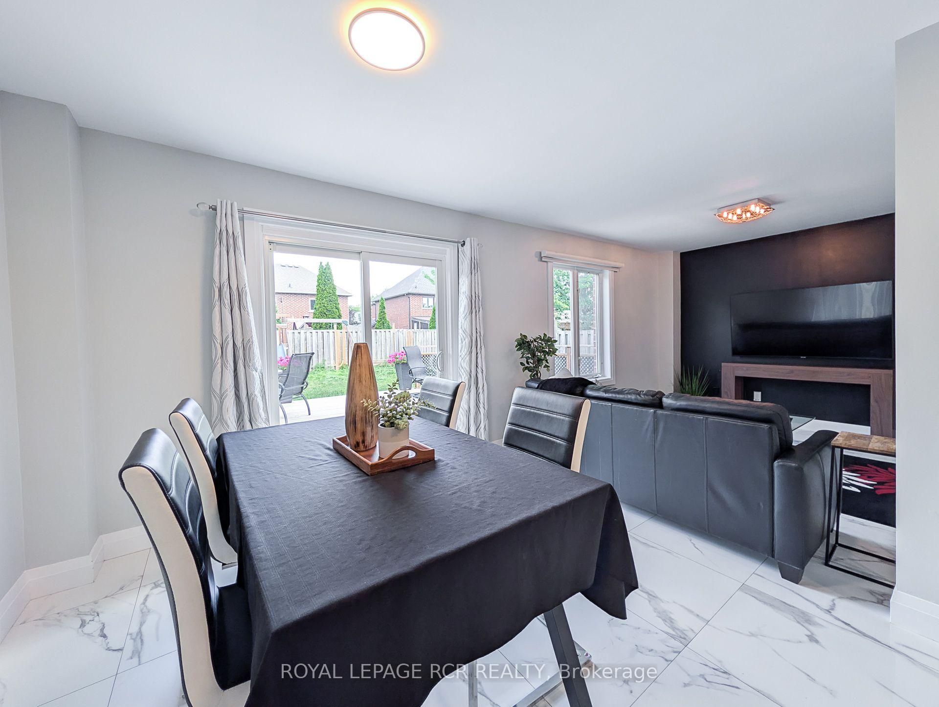 Photo 11 of 57 Bolster Lane, Uxbridge — HOMEH
