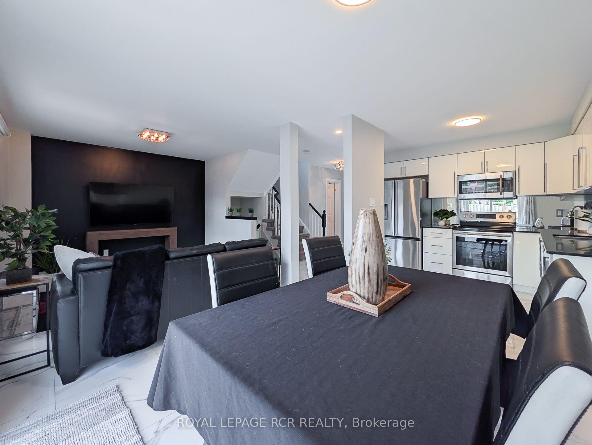 Photo 16 of 57 Bolster Lane, Uxbridge — HOMEH